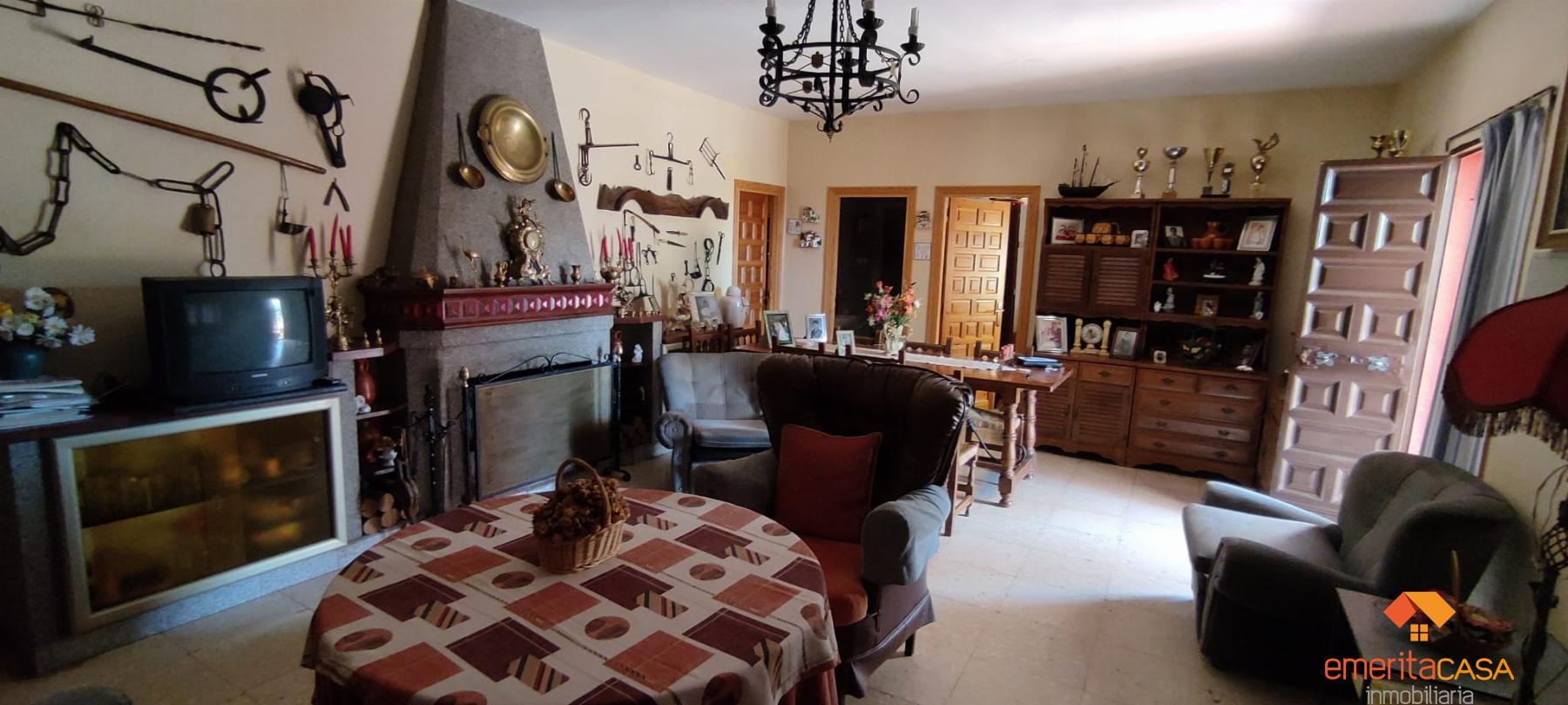 For sale of  in Don Álvaro