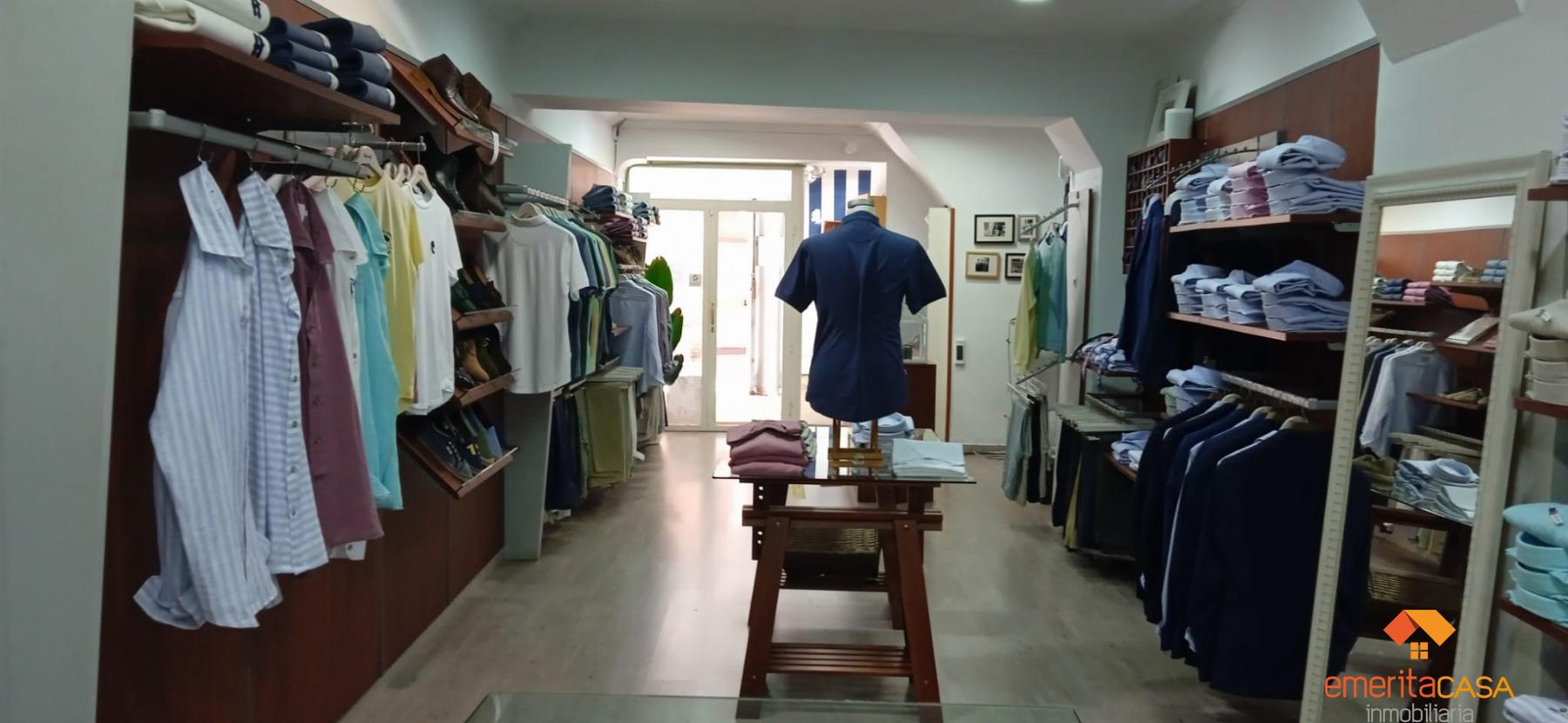 For rent of commercial in Mérida