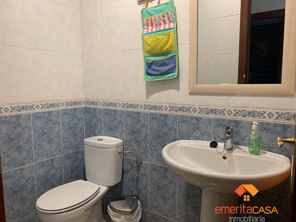 For sale of chalet in Guareña