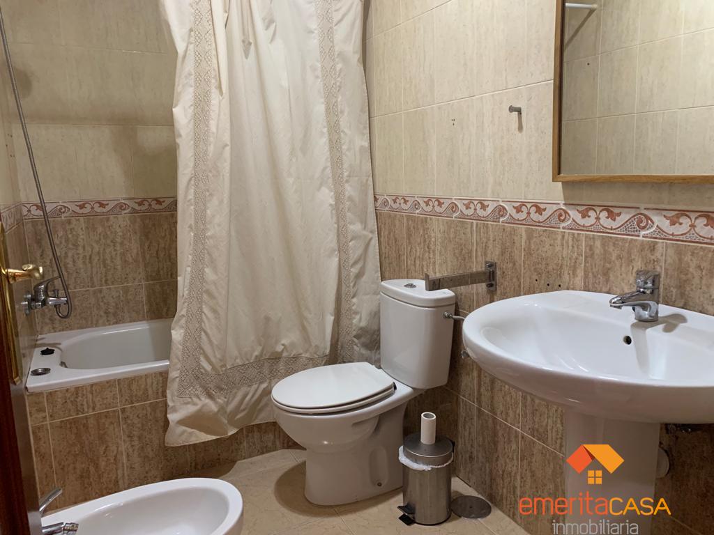For sale of chalet in Guareña