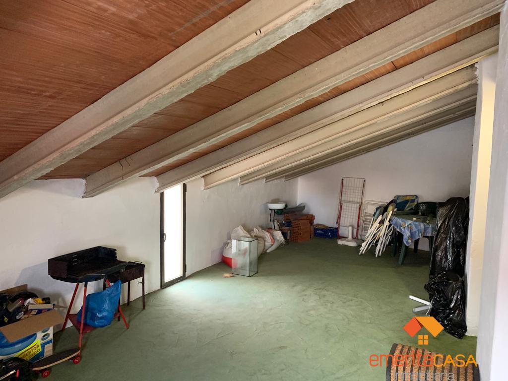 Venta de casa en Aljucén