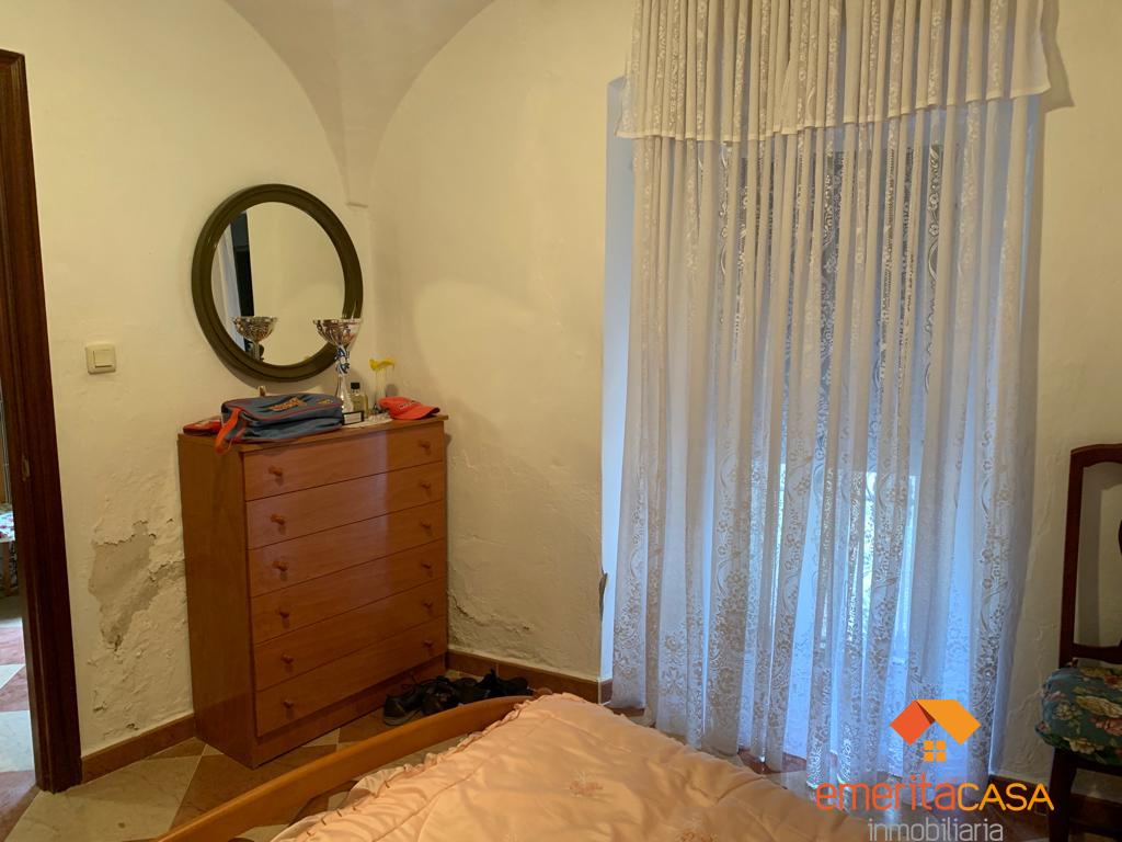 Venta de casa en Aljucén