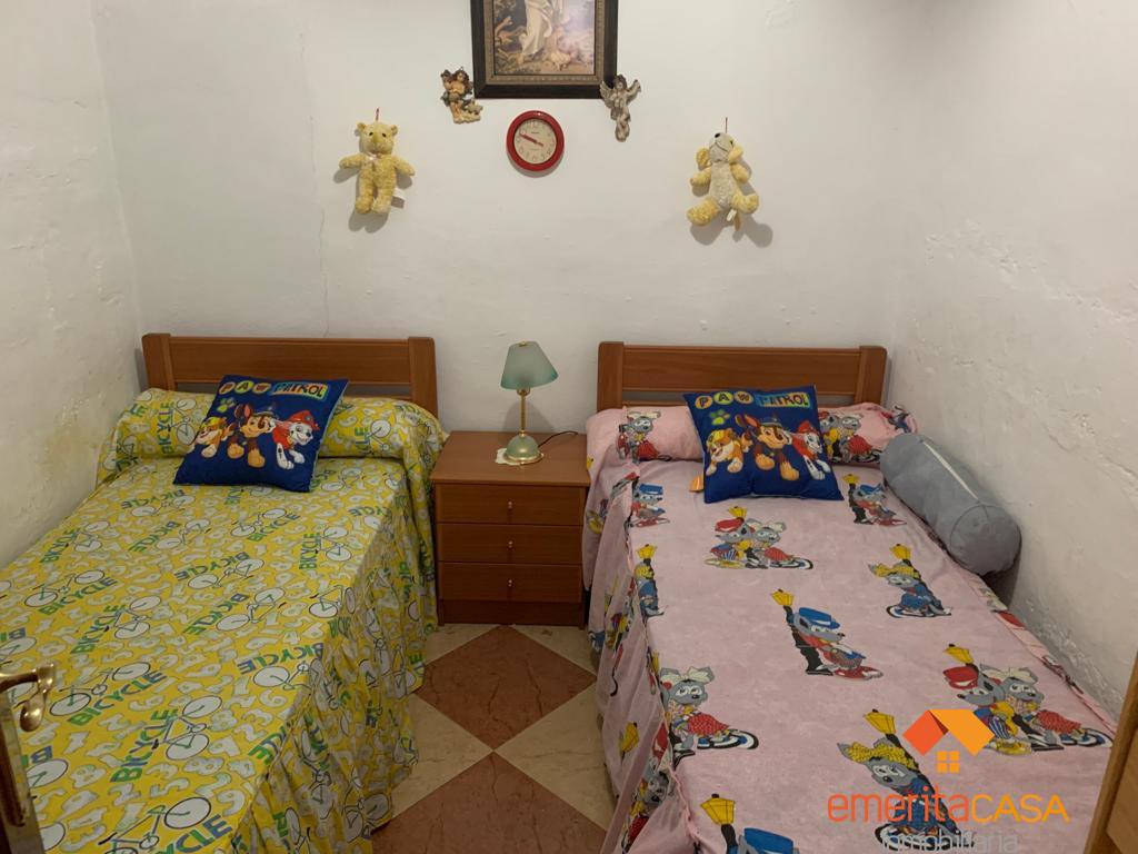 Venta de casa en Aljucén