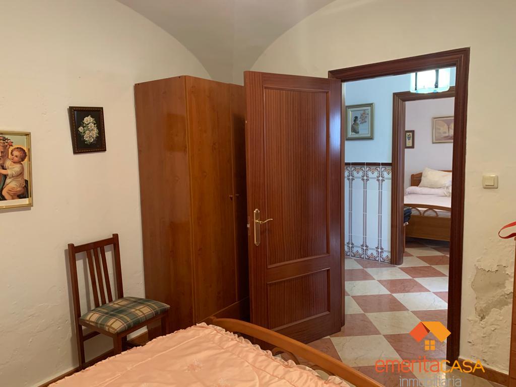 Venta de casa en Aljucén