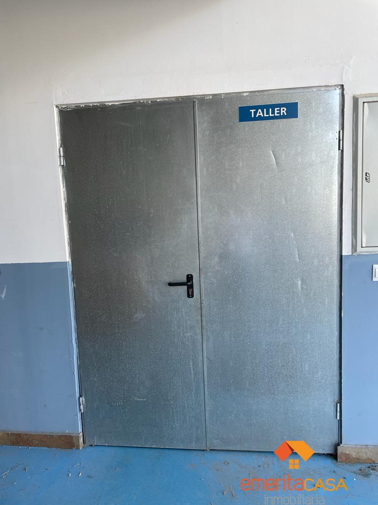 For sale of industrial plant/warehouse in Mérida