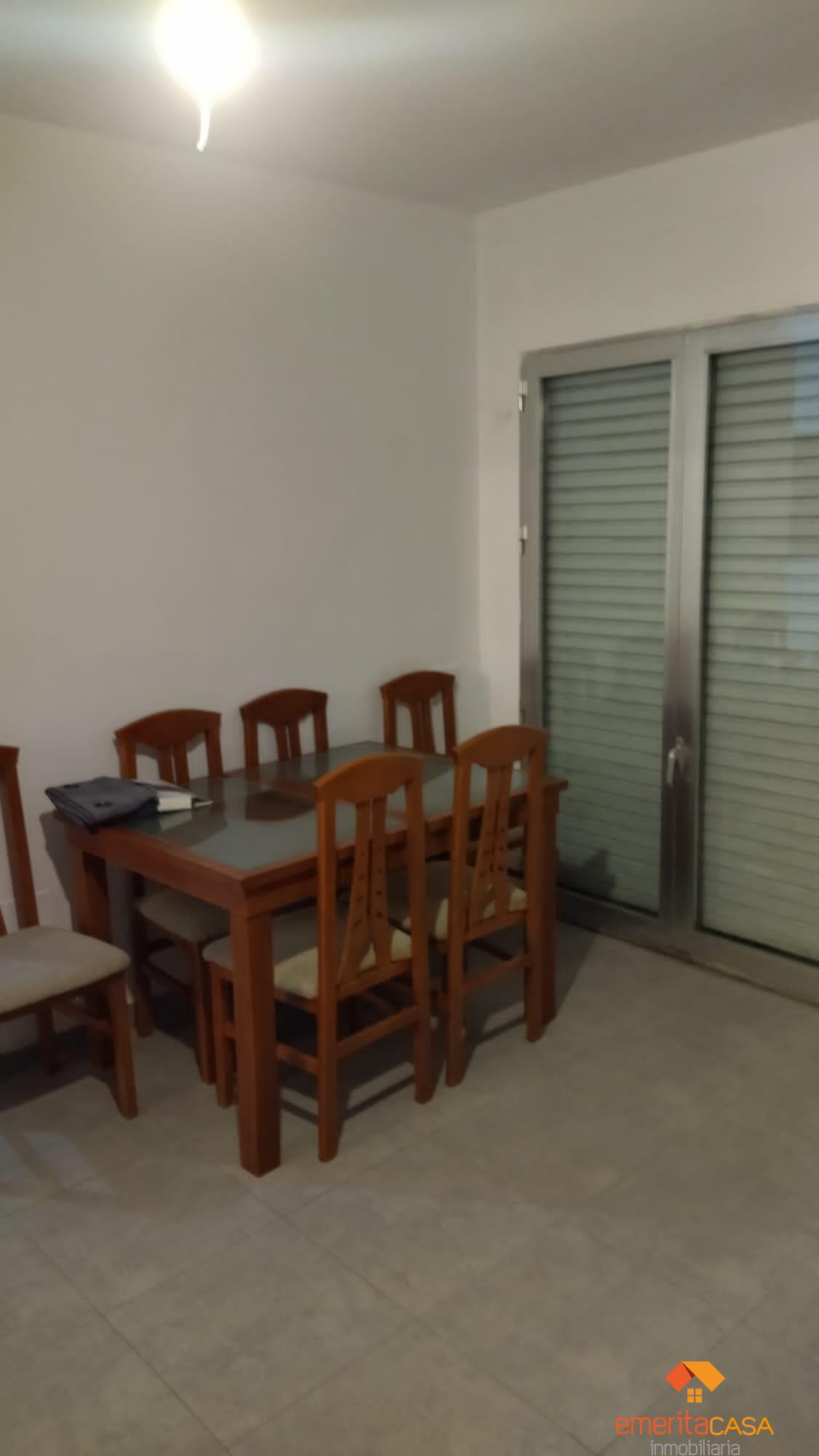 For sale of house in Aljucén