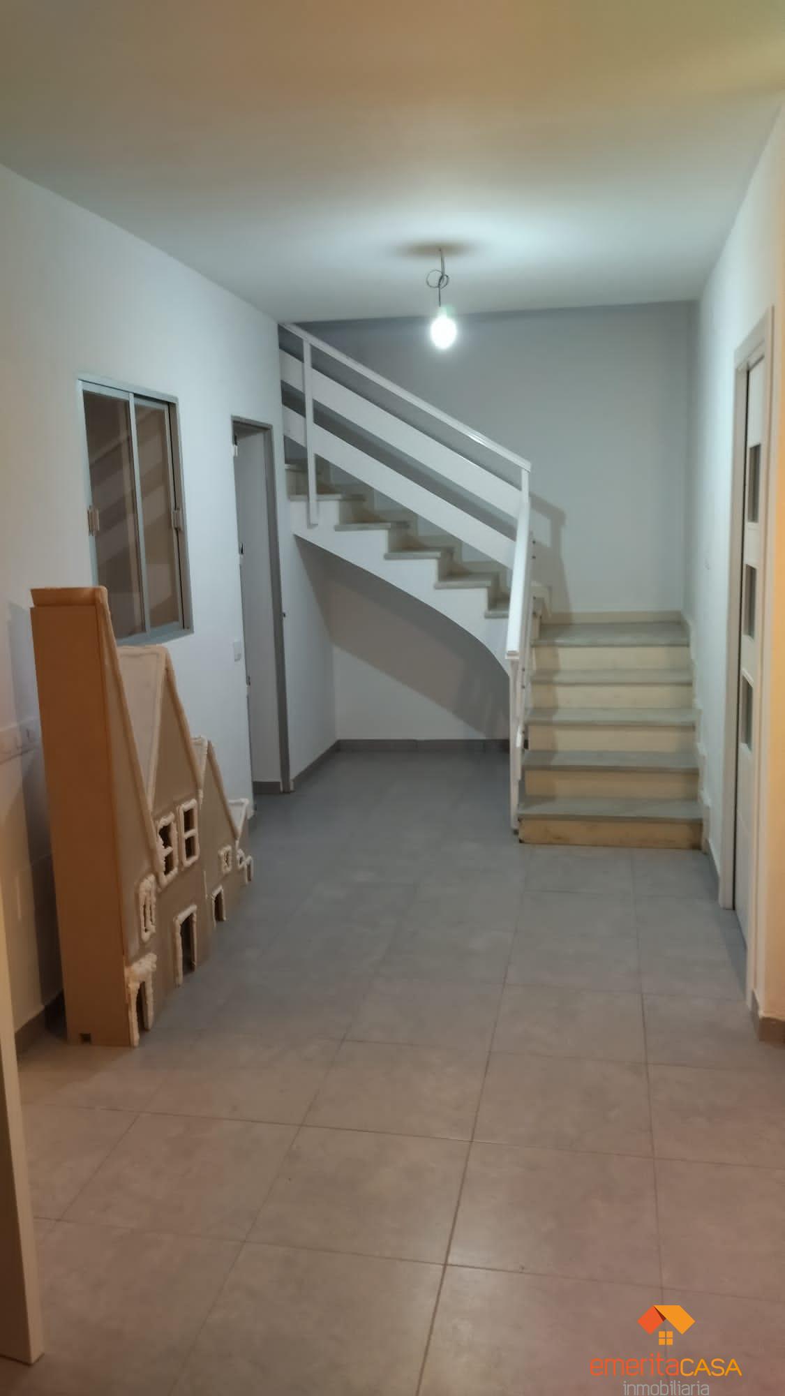 For sale of house in Aljucén