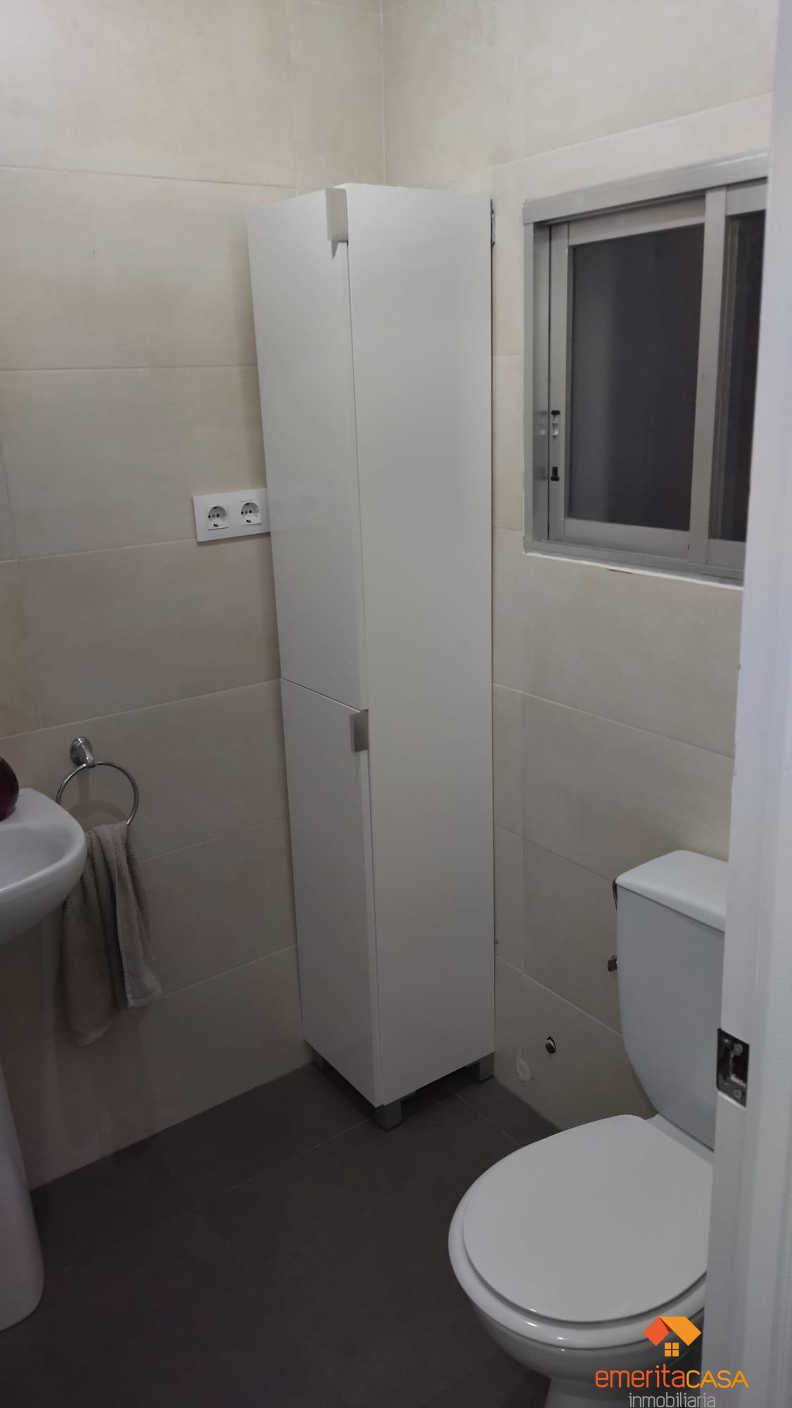 For sale of house in Aljucén