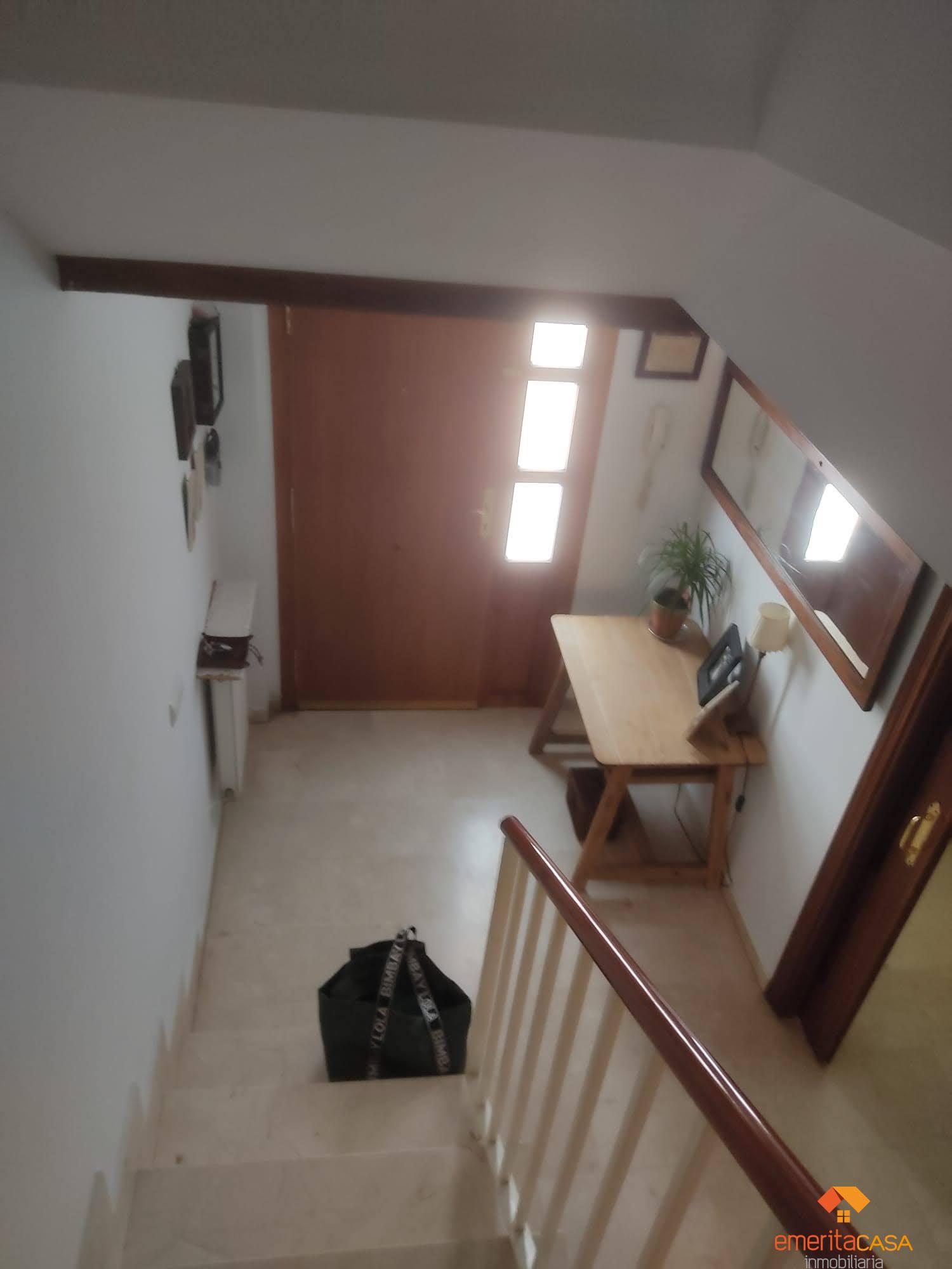 For sale of chalet in Mérida