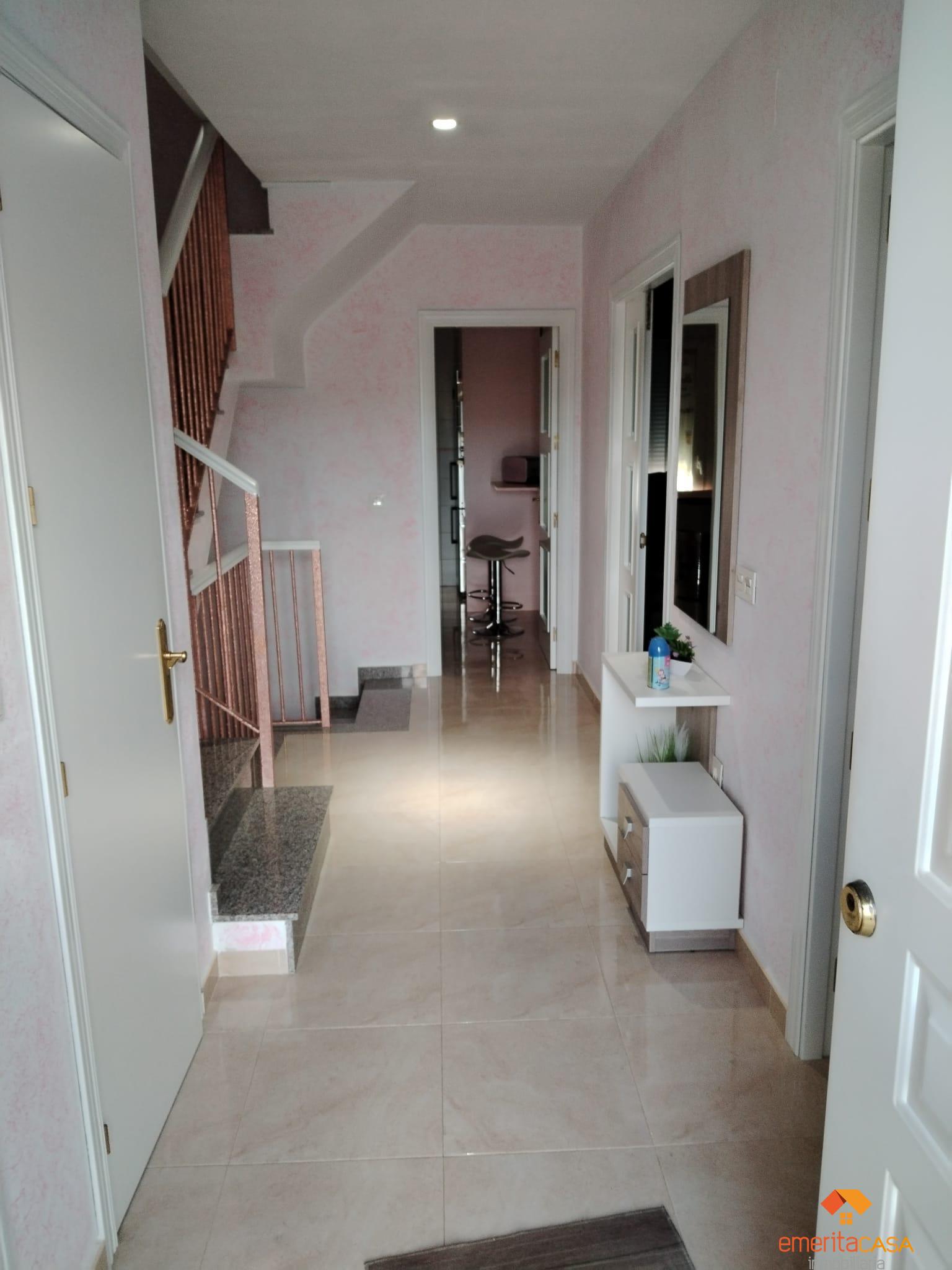 For sale of duplex in San Pedro de Mérida