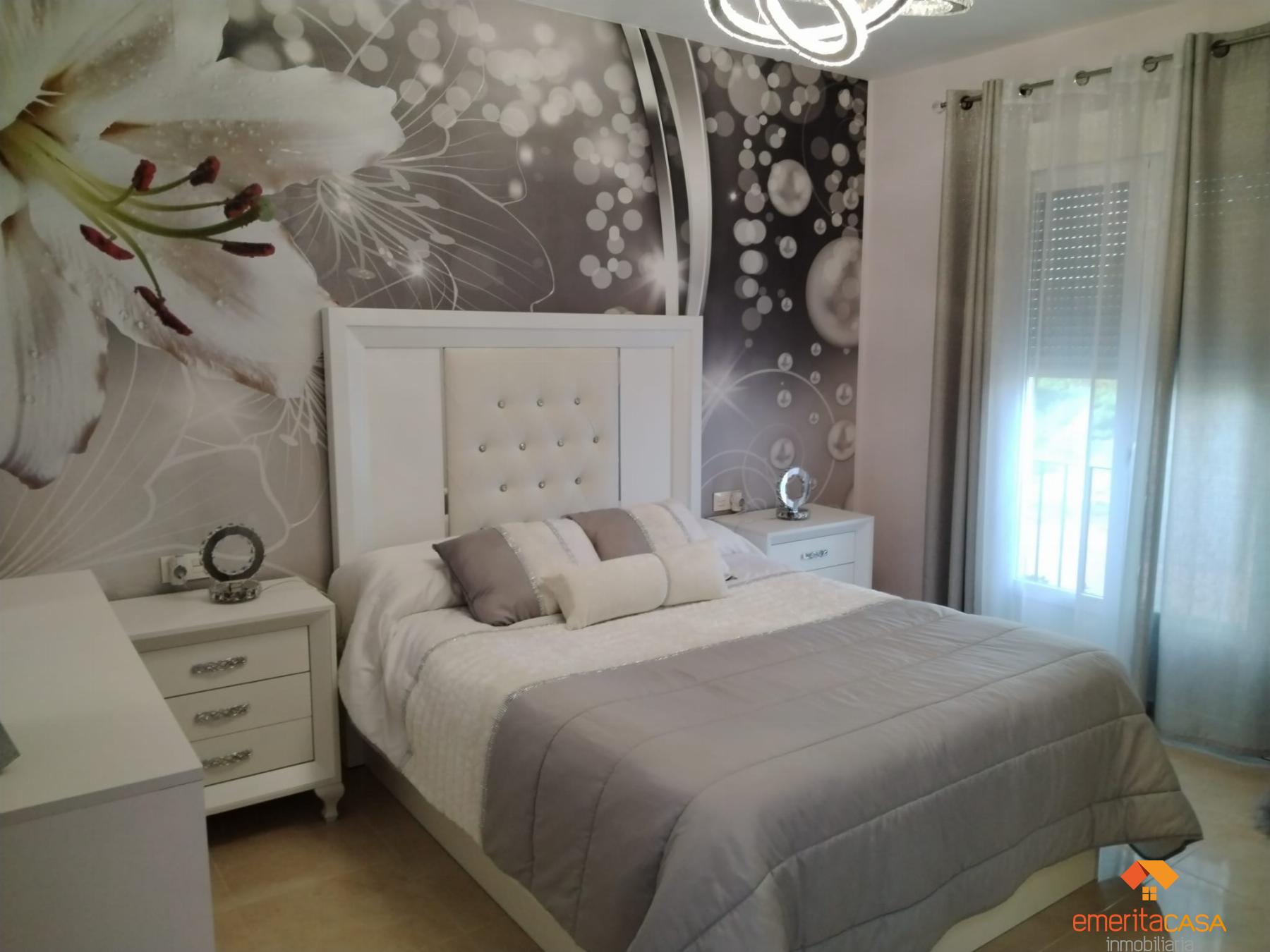 For sale of duplex in San Pedro de Mérida