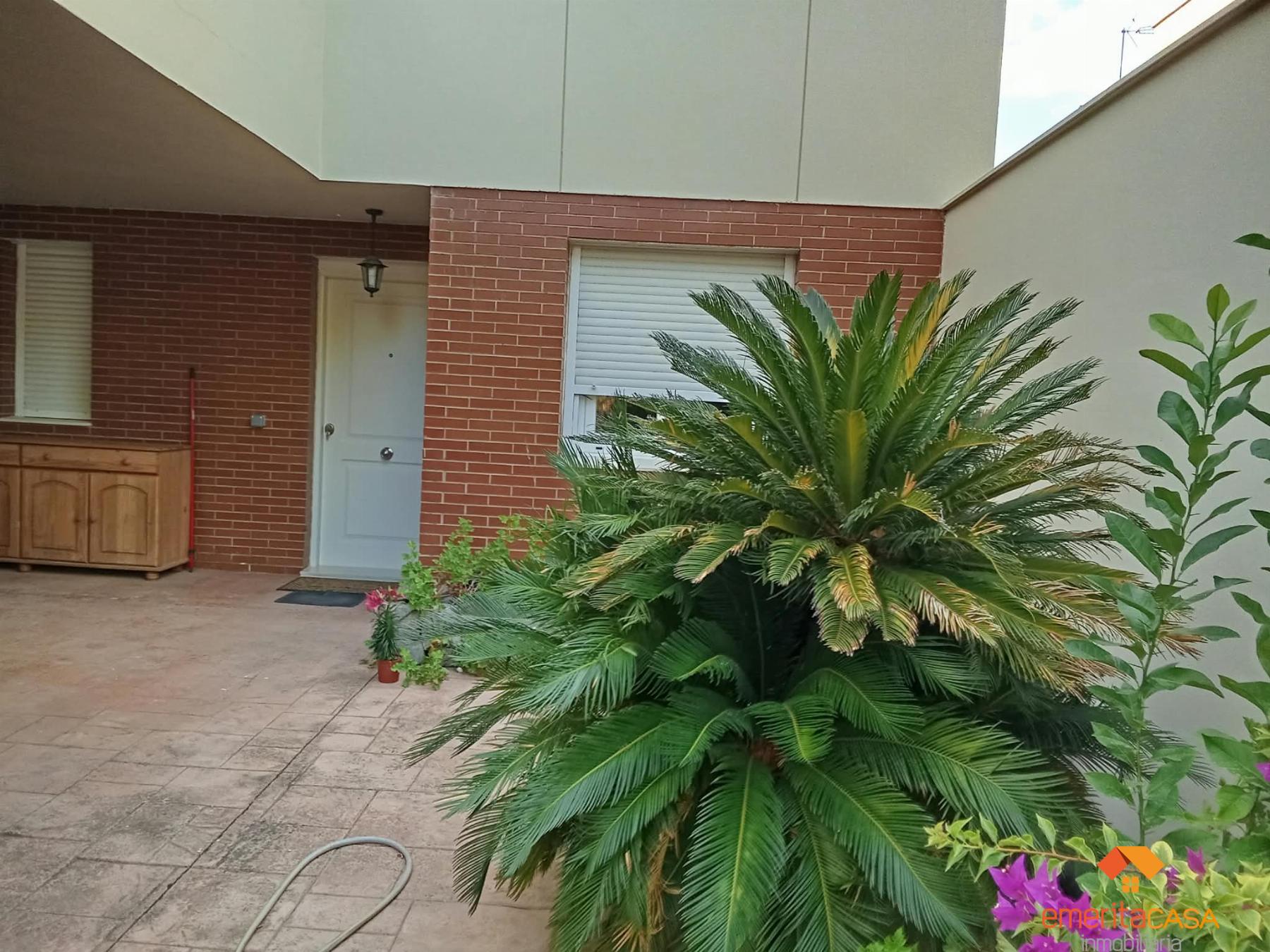 Venta de chalet en Mirandilla