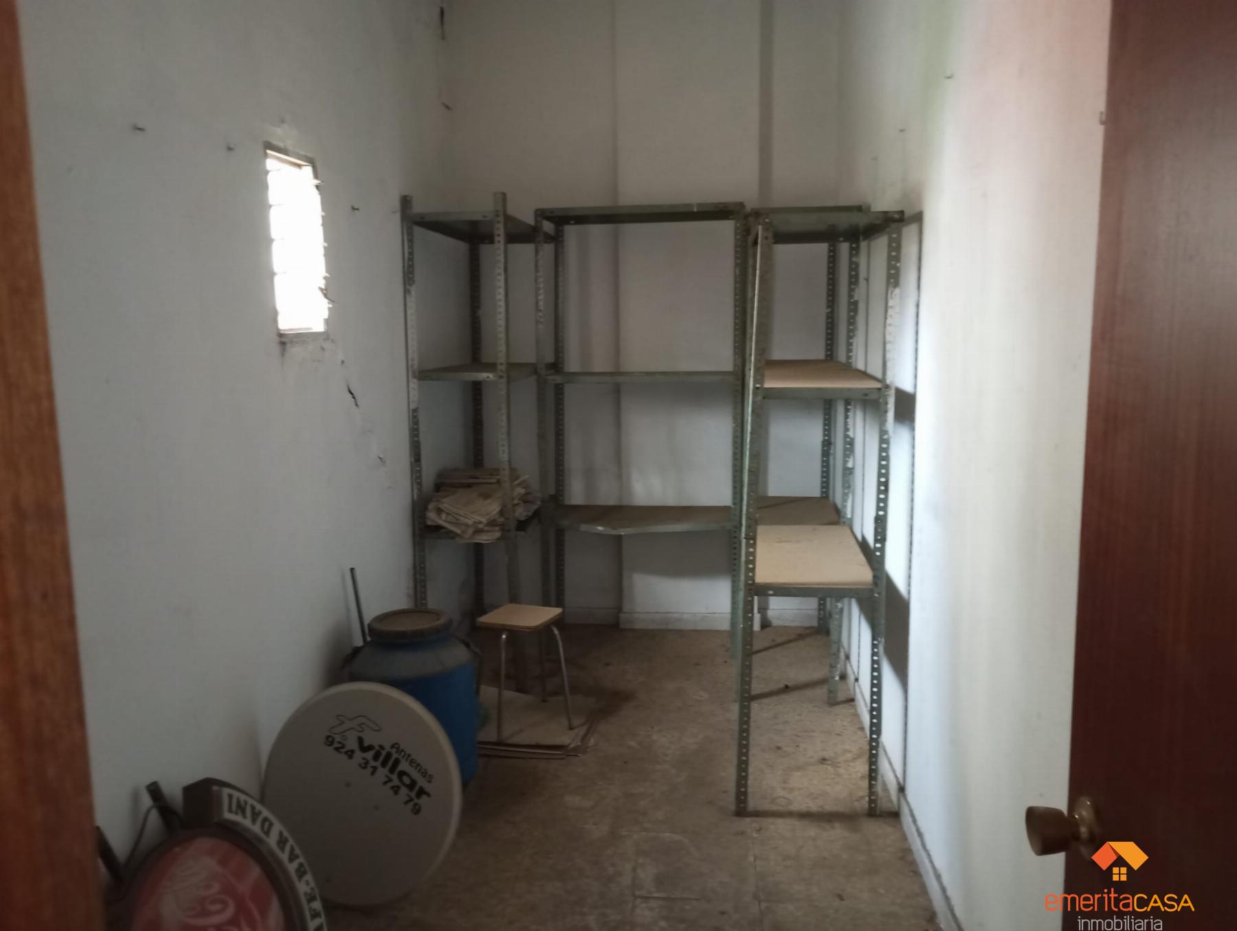 For sale of commercial in Mérida