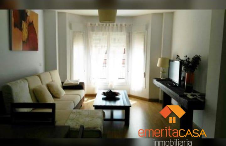 For sale of duplex in Trujillanos