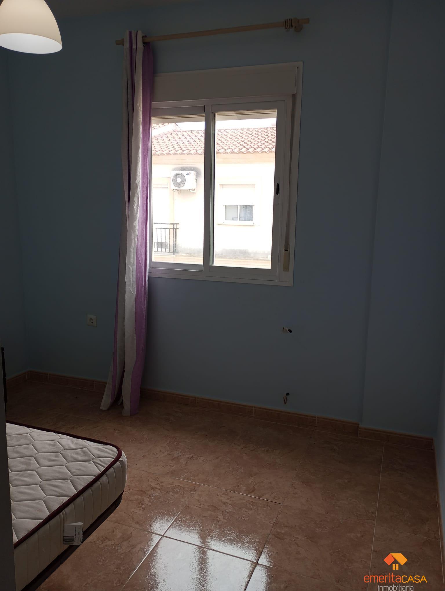 For sale of chalet in Mérida