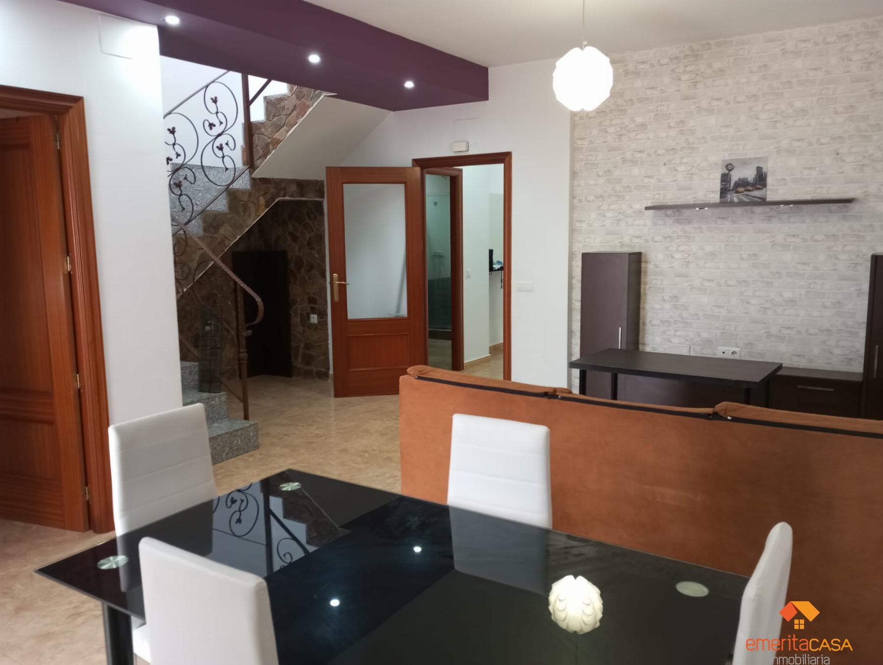 For sale of chalet in Mérida
