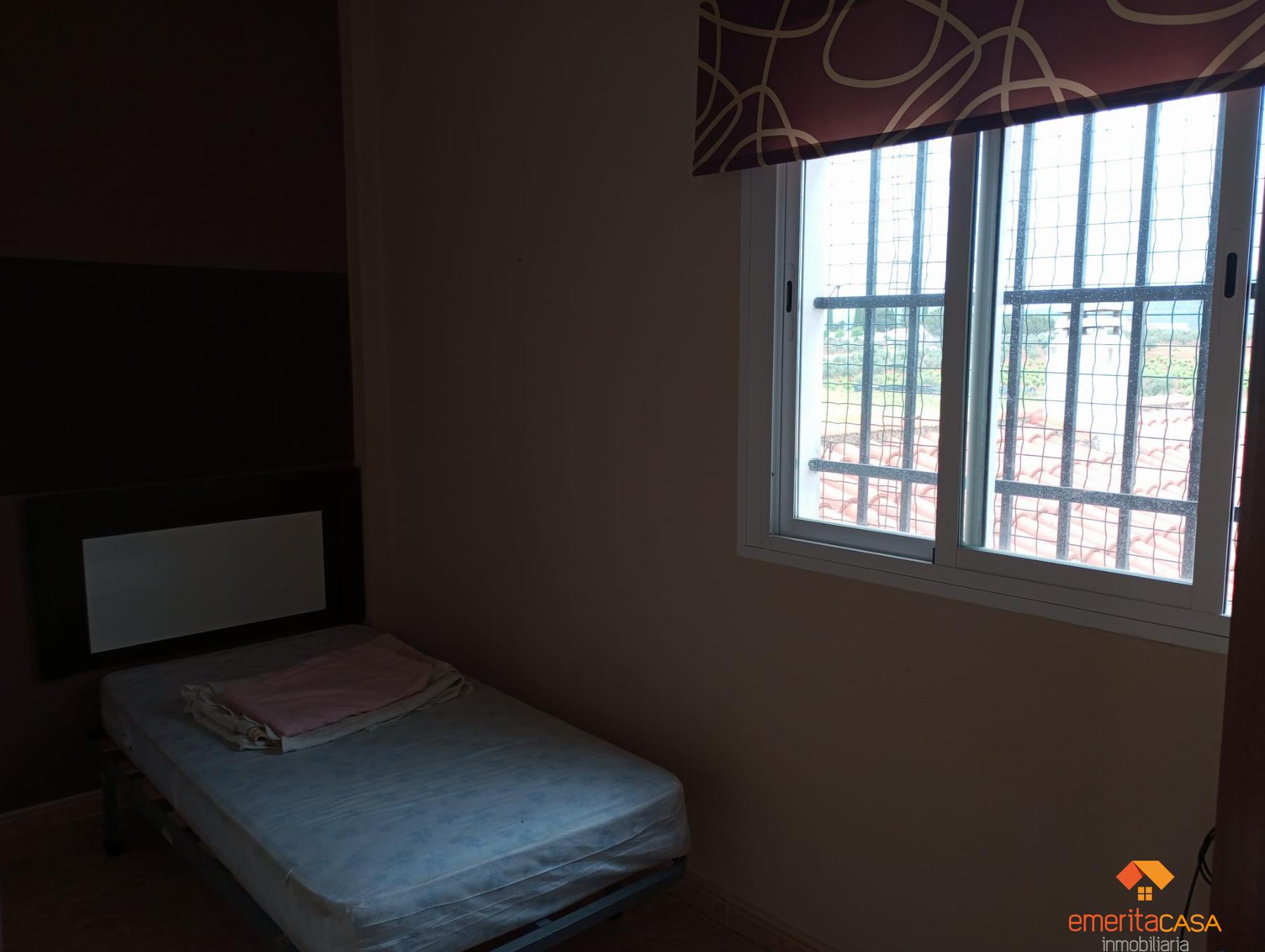 For sale of chalet in Mérida