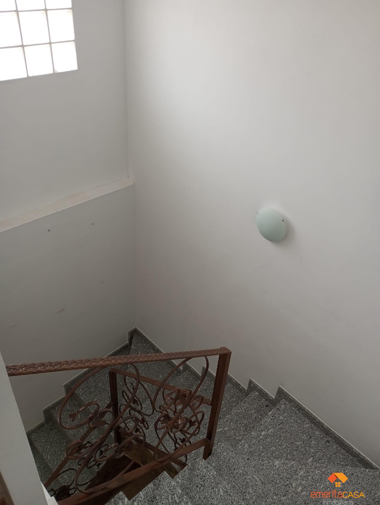 For sale of chalet in Mérida