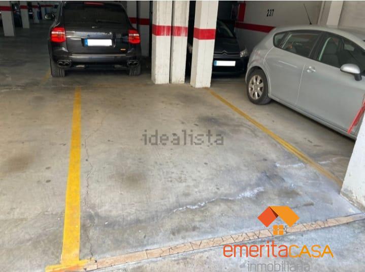 For sale of garage in Mérida