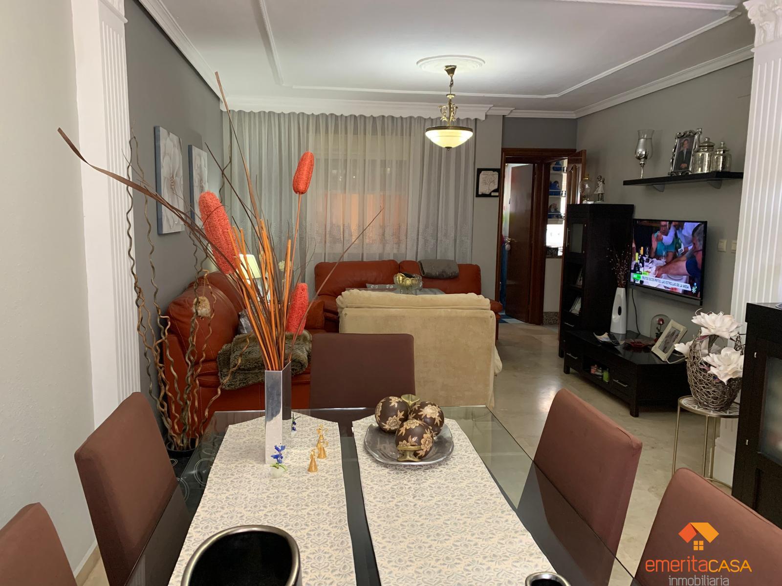 For sale of chalet in Trujillanos