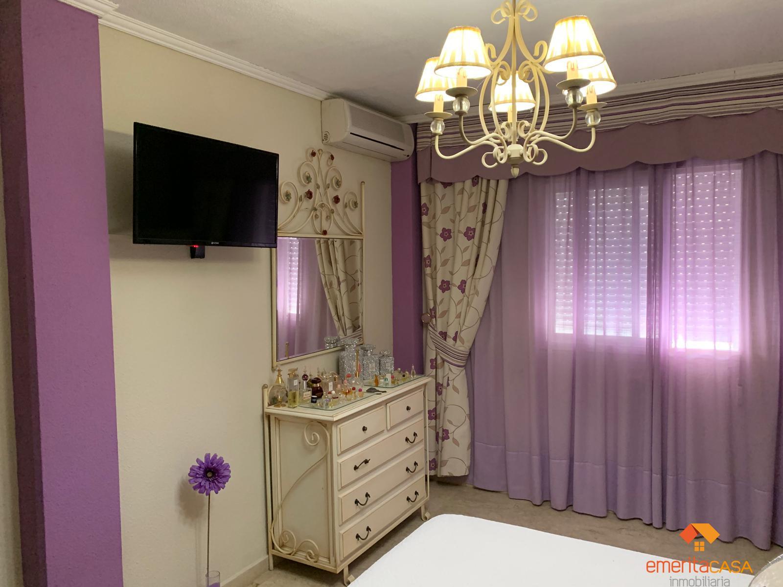For sale of chalet in Trujillanos