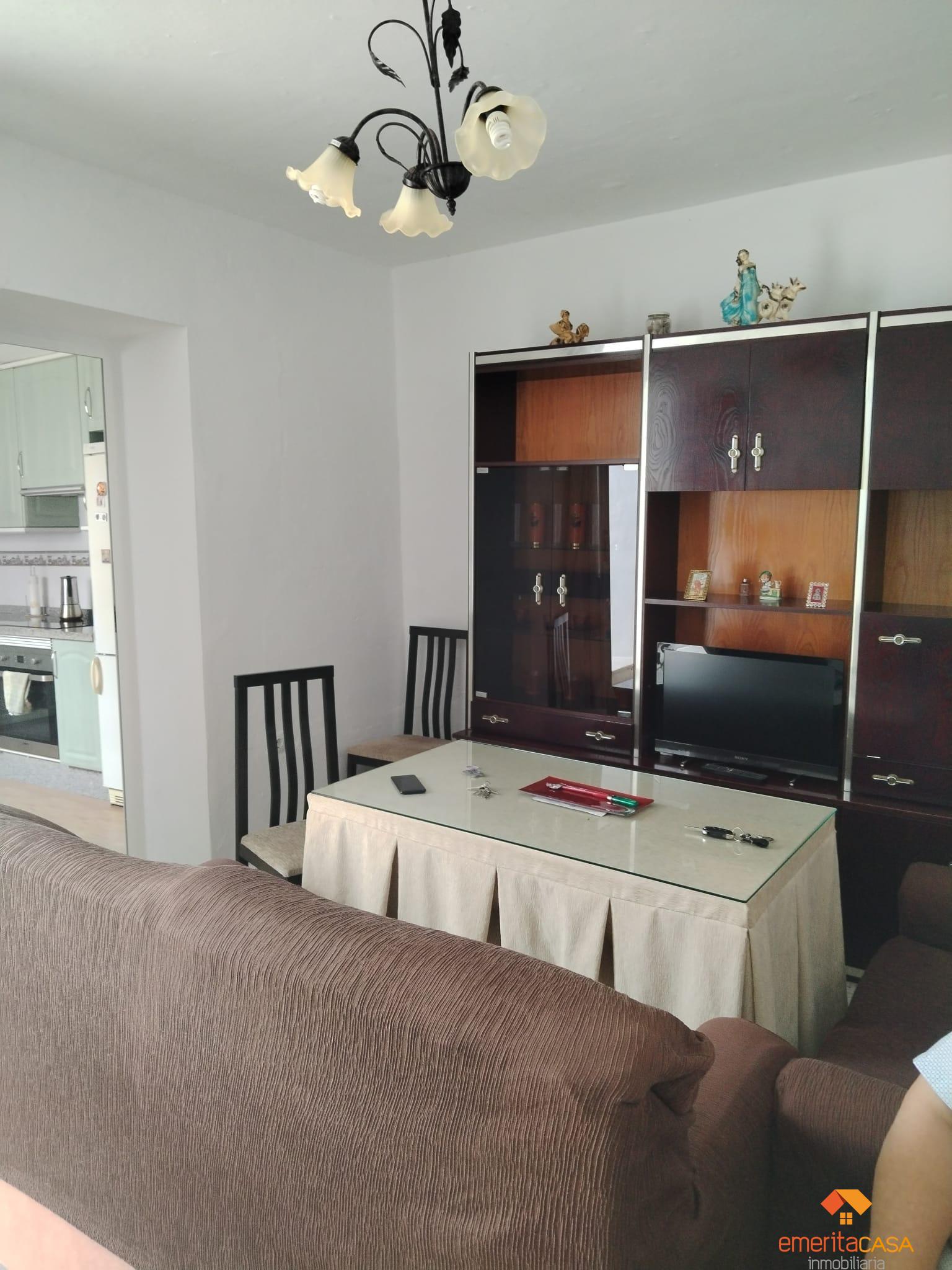 For sale of house in Esparragalejo