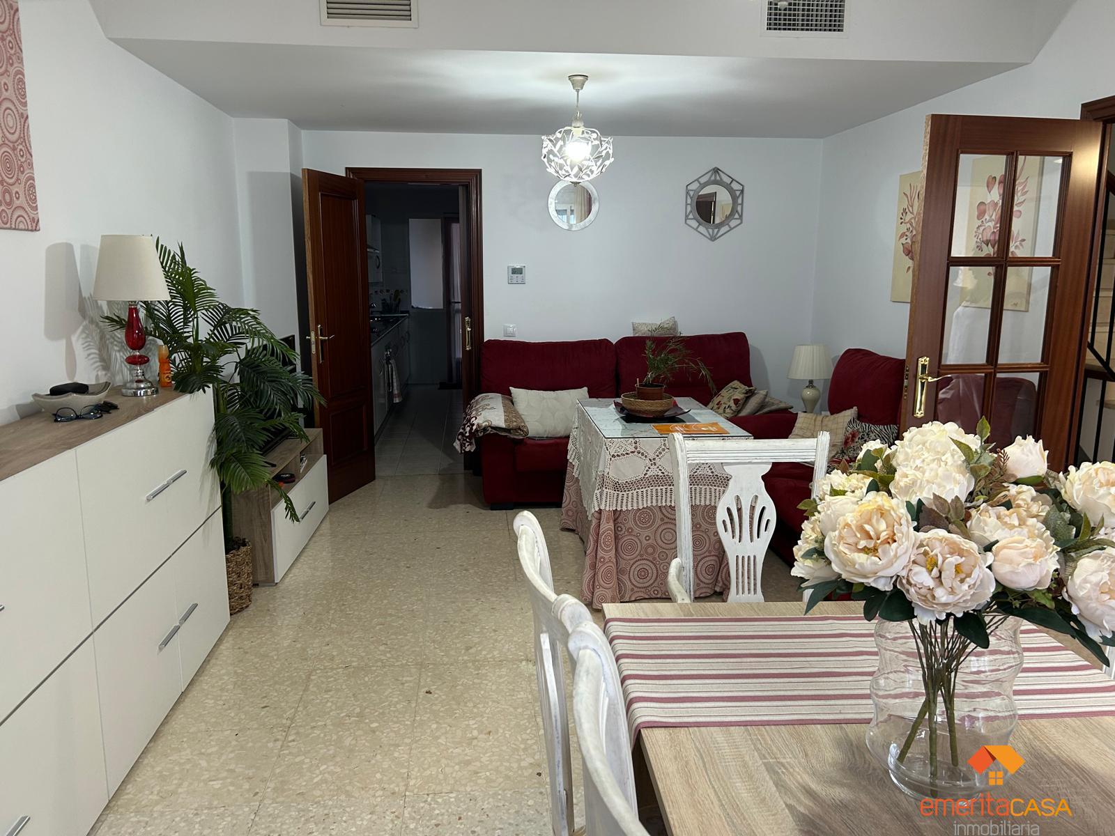 For sale of chalet in Mérida