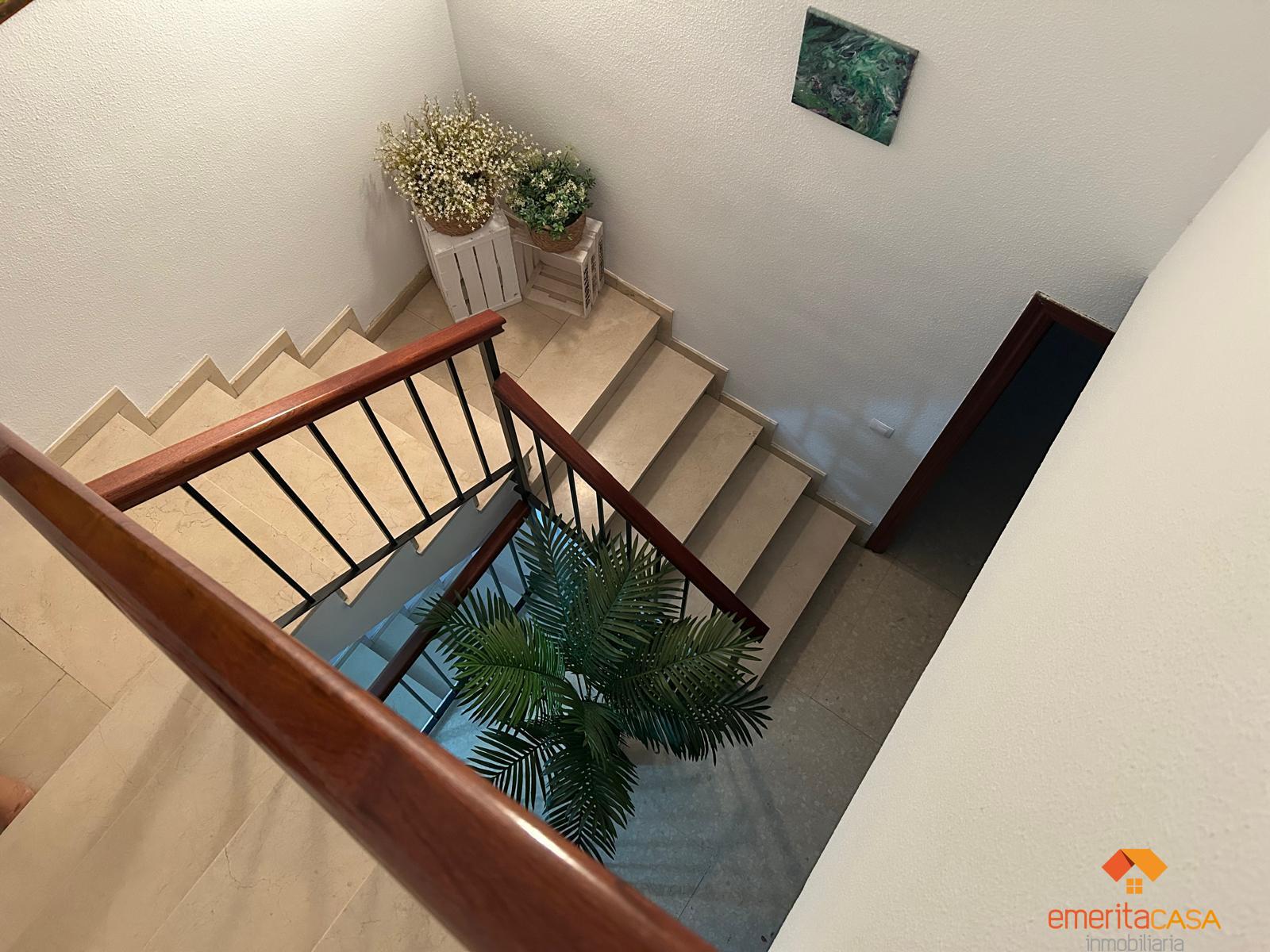 For sale of chalet in Mérida