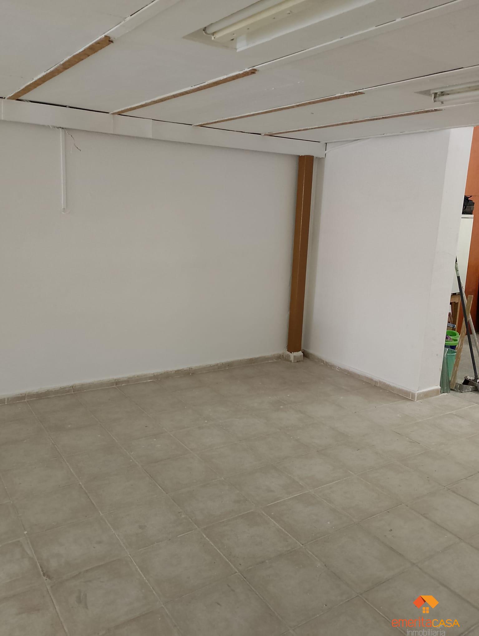 For sale of commercial in Mérida
