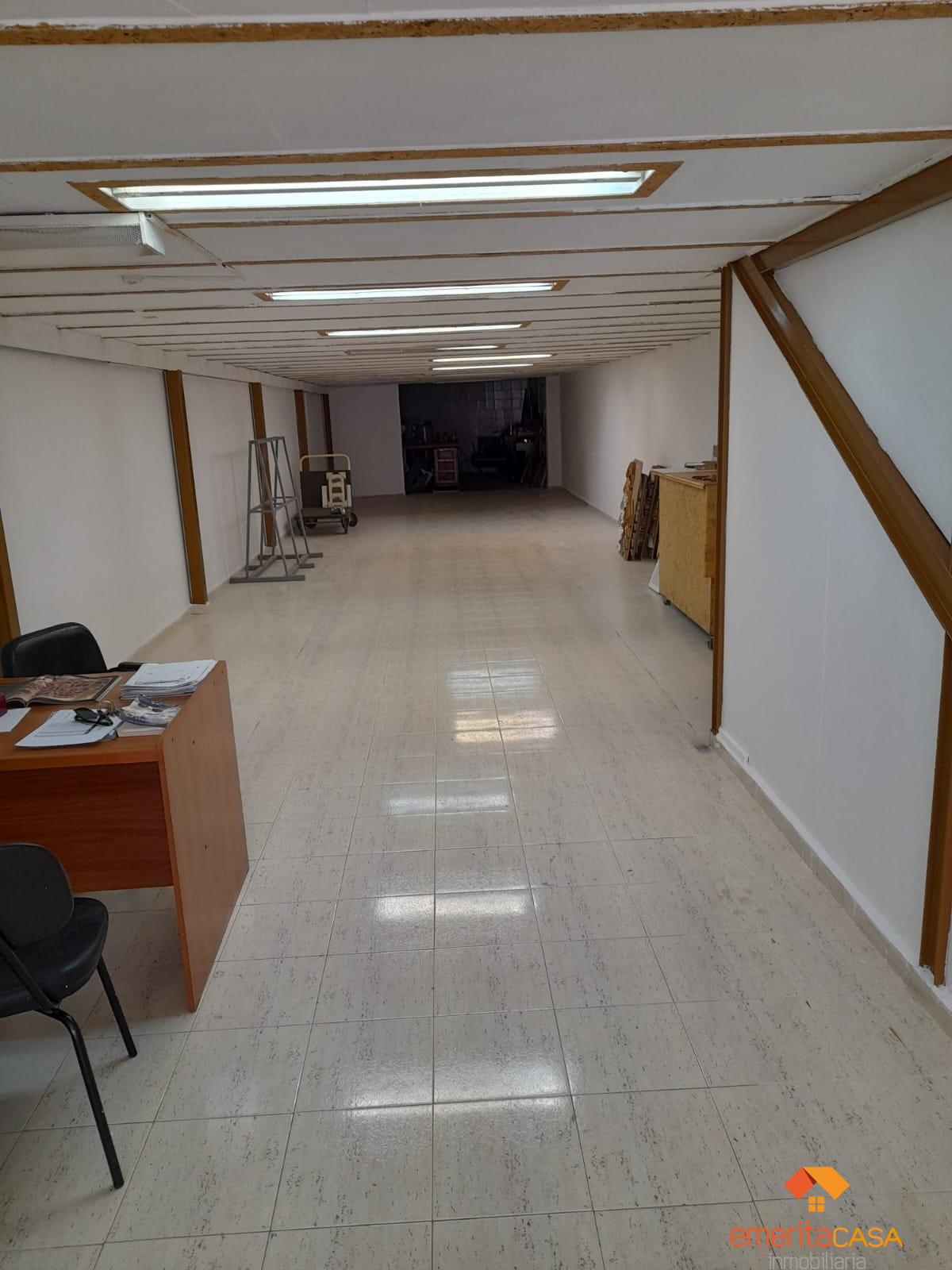 For sale of commercial in Mérida