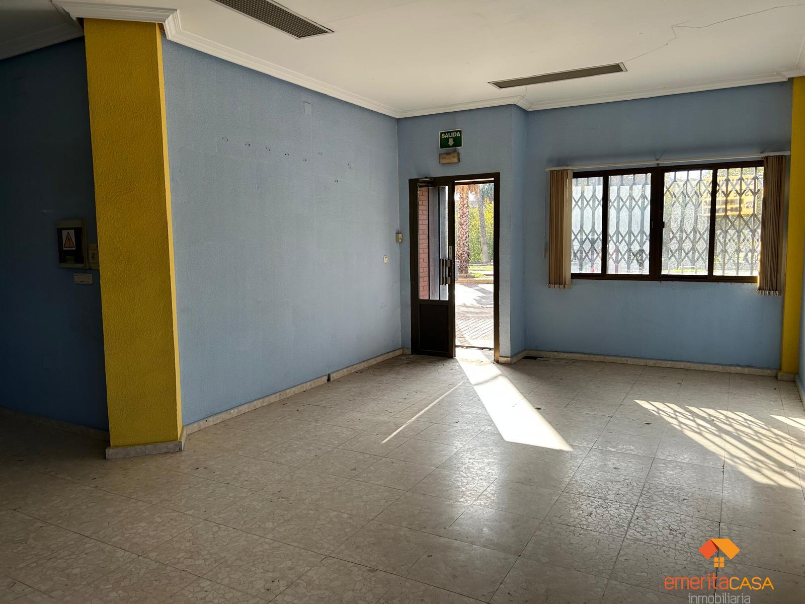 For rent of commercial in Mérida