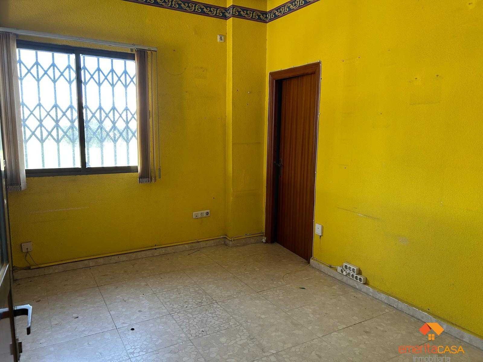 For rent of commercial in Mérida