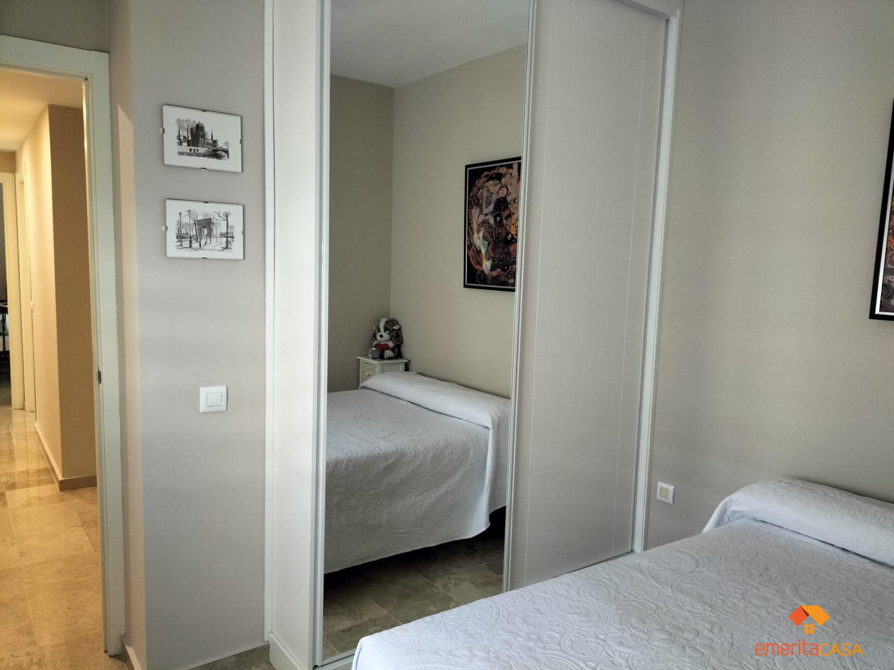 For sale of duplex in Almendralejo