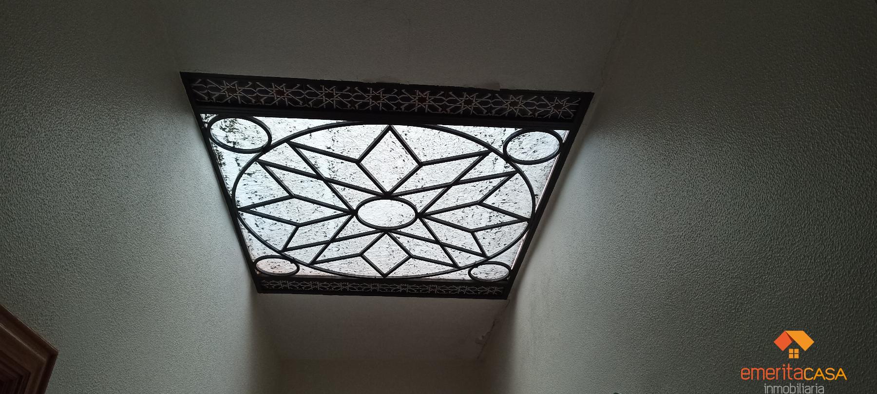 For sale of house in Almendralejo