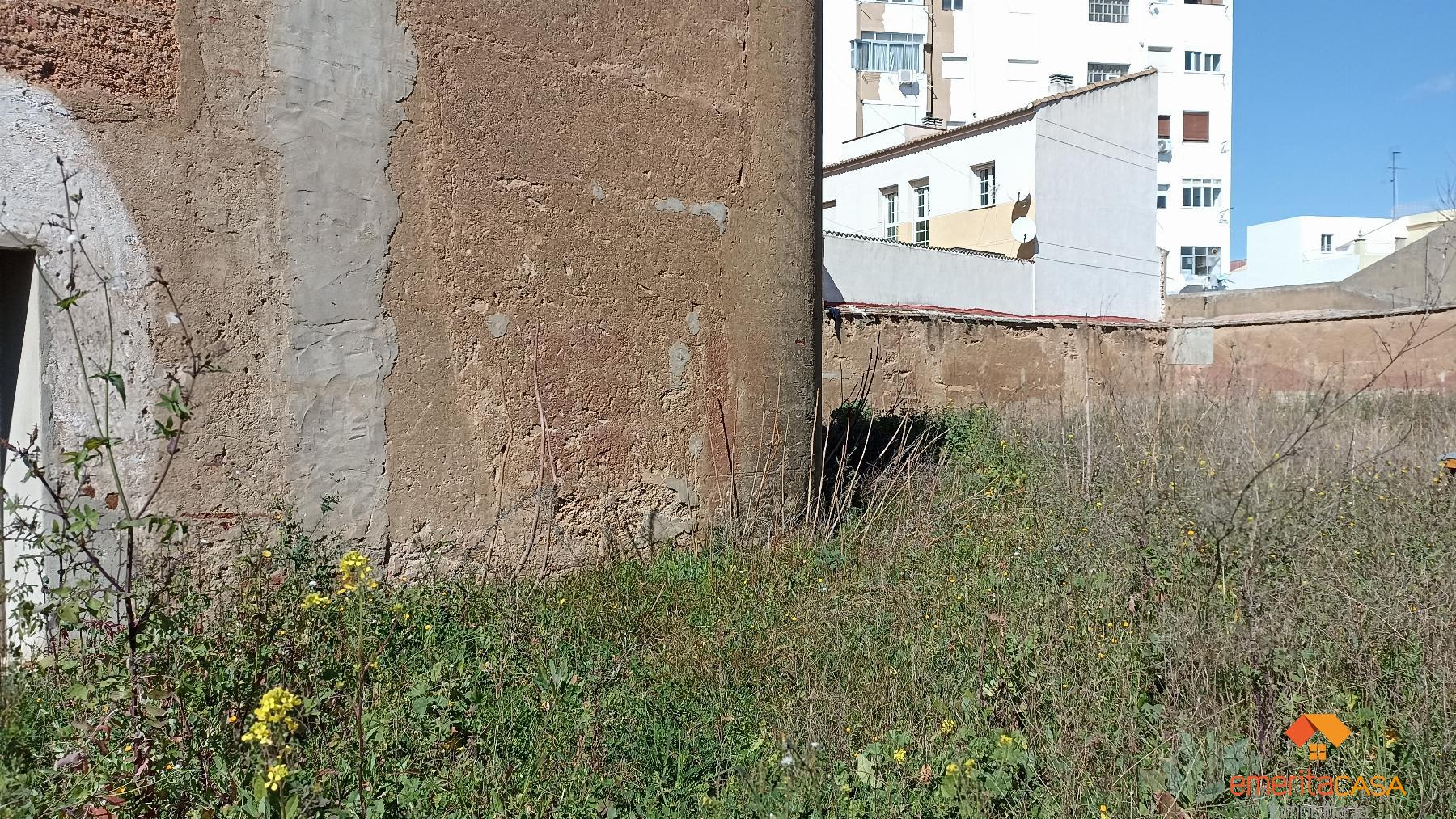 Venta de terreno en Almendralejo