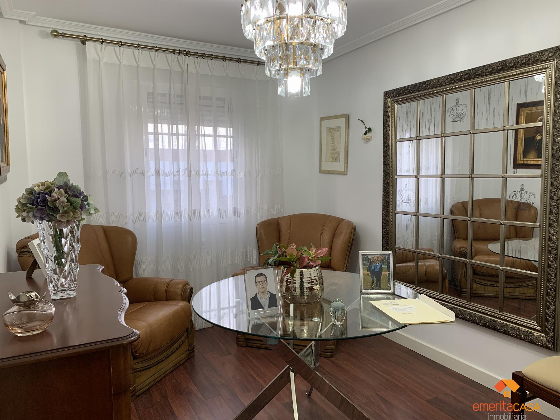 For sale of flat in Almendralejo