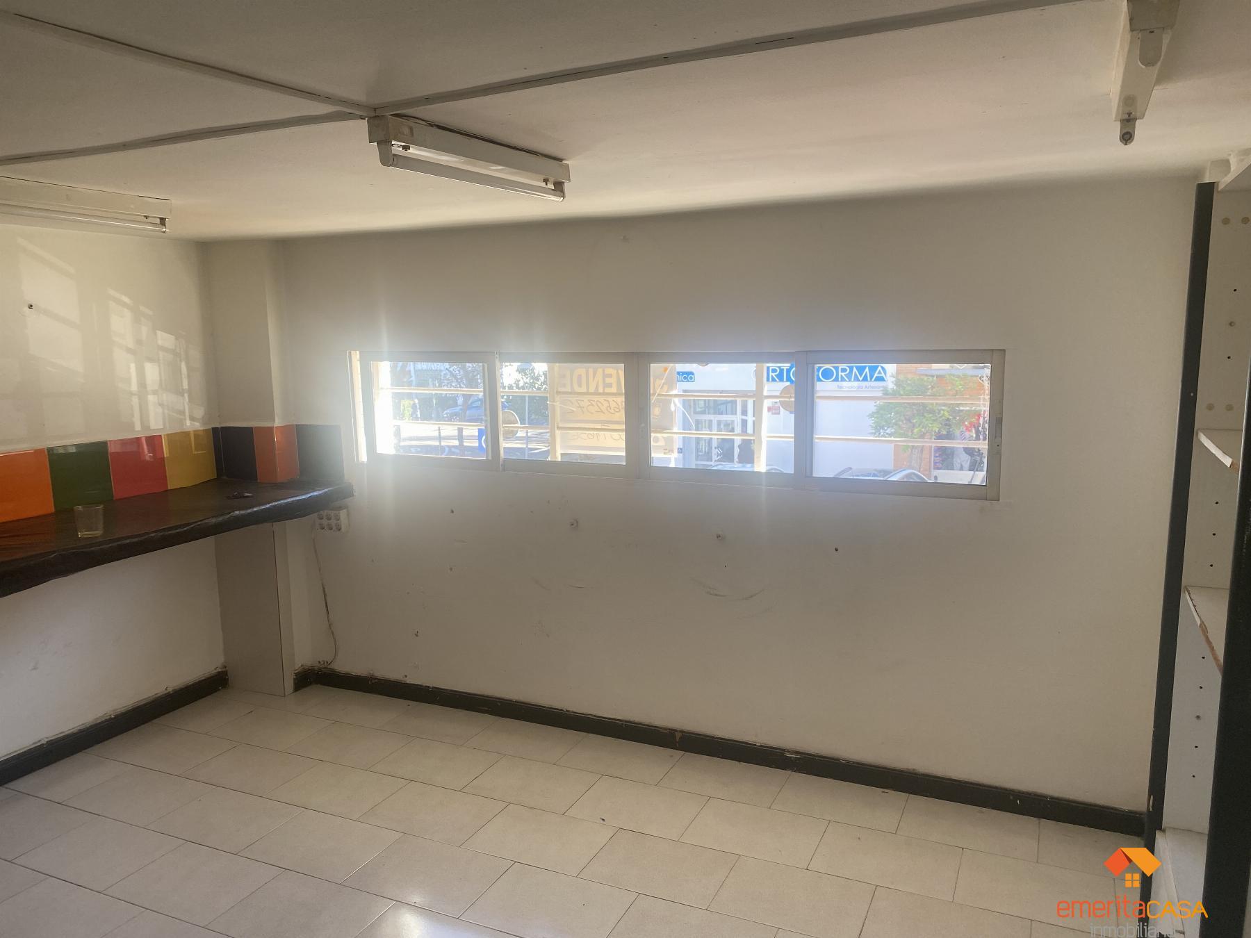 For rent of commercial in Mérida