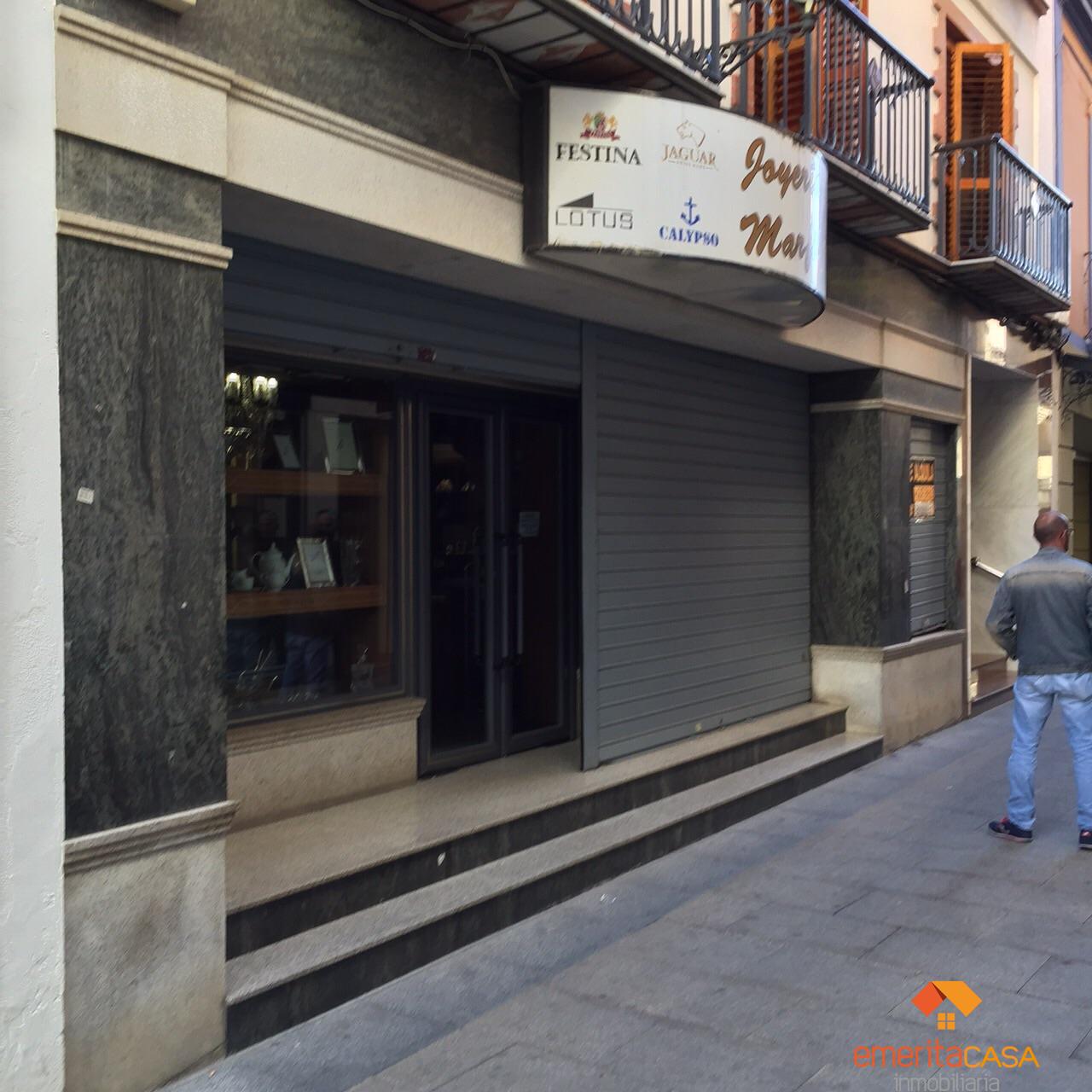 For sale of commercial in Almendralejo
