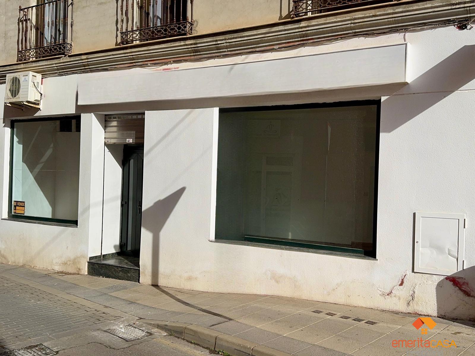 For rent of commercial in Almendralejo