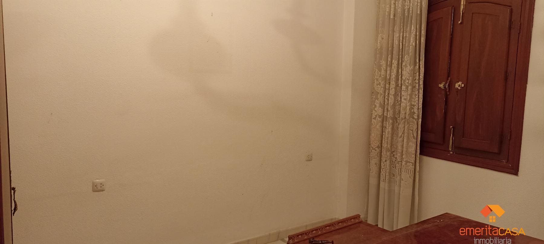 For sale of flat in Almendralejo