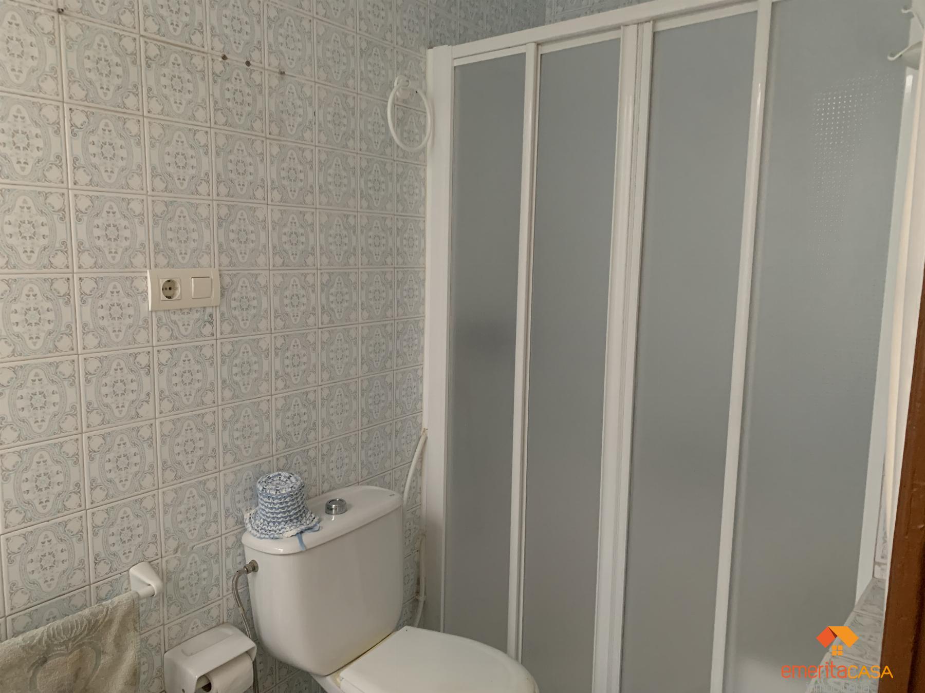For sale of house in Almendralejo