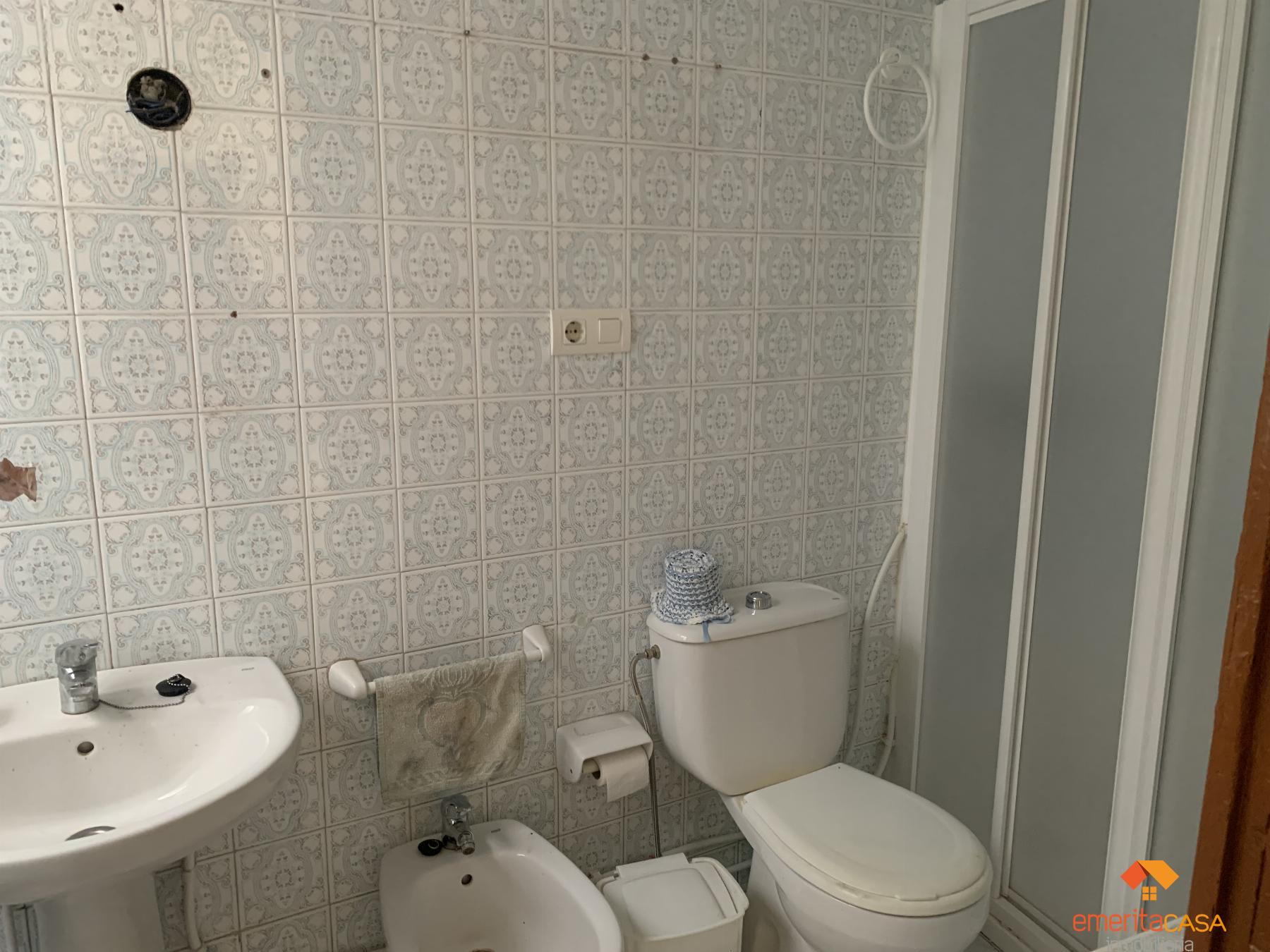For sale of house in Almendralejo