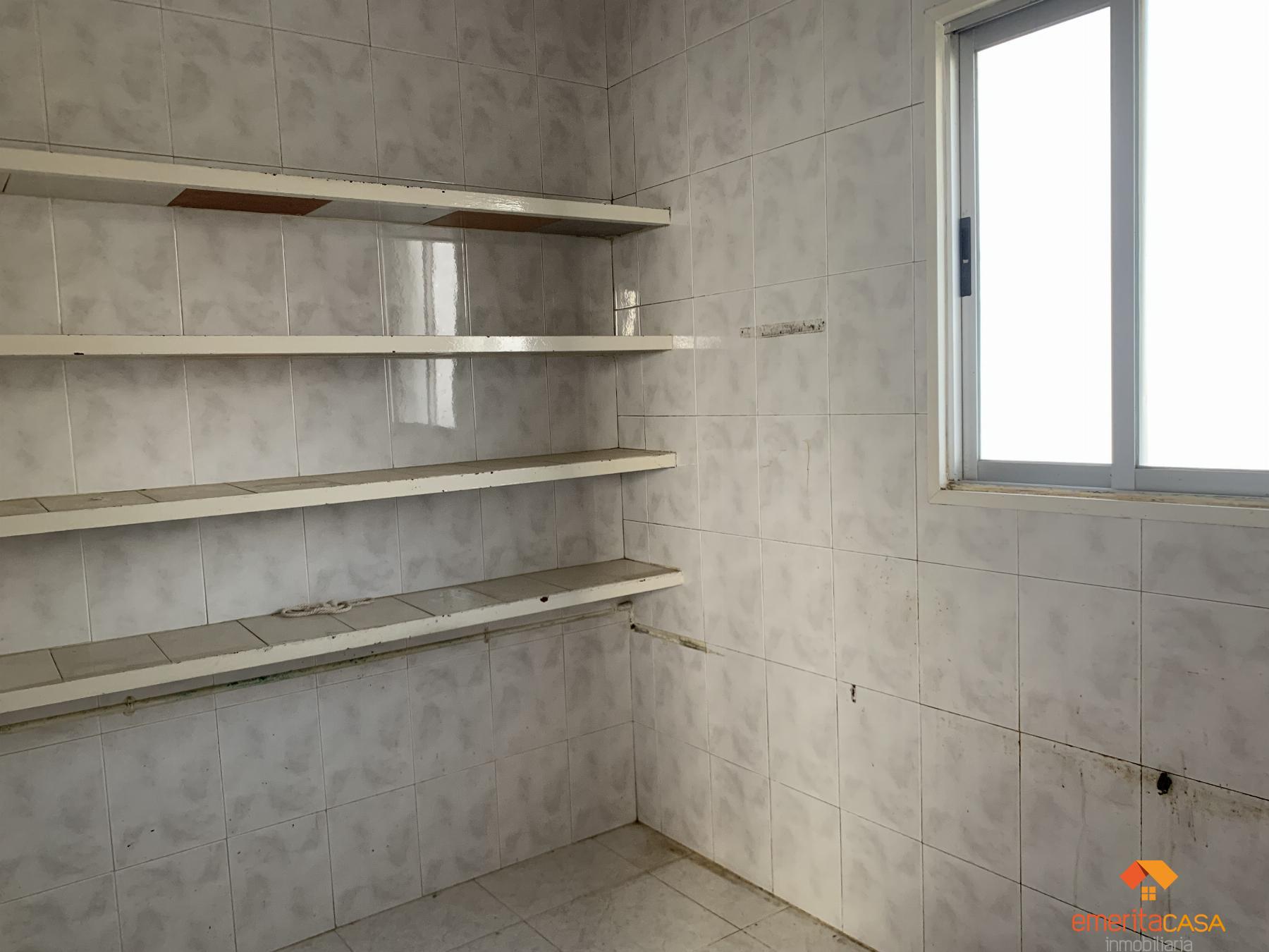 For sale of house in Almendralejo