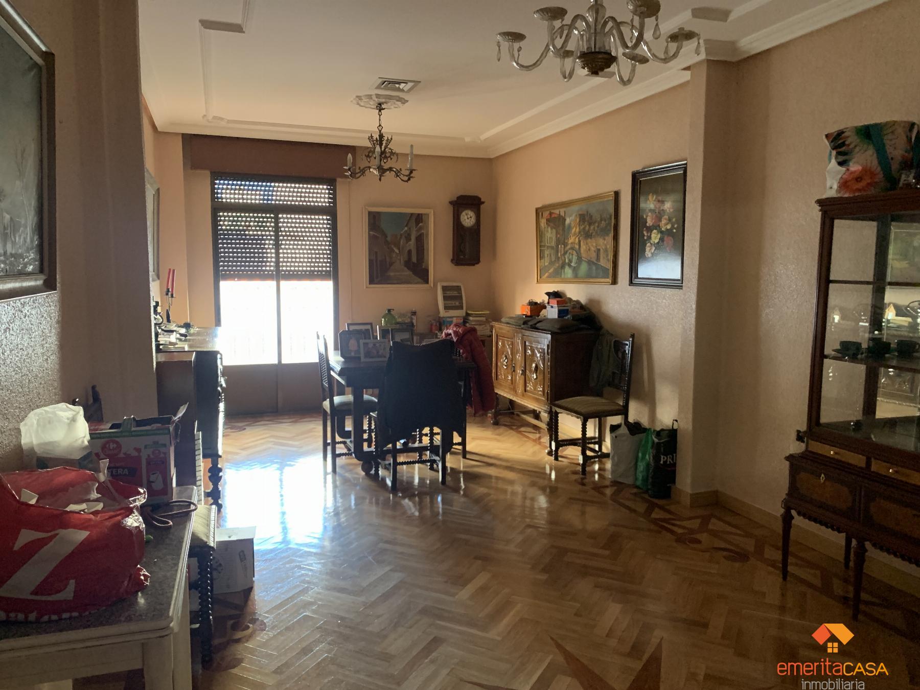 For sale of building in Almendralejo