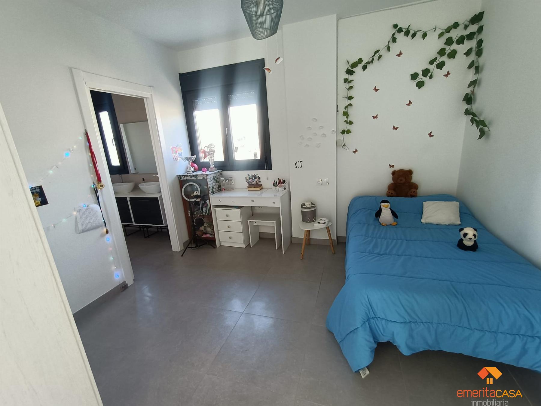 Venta de chalet en Almendralejo