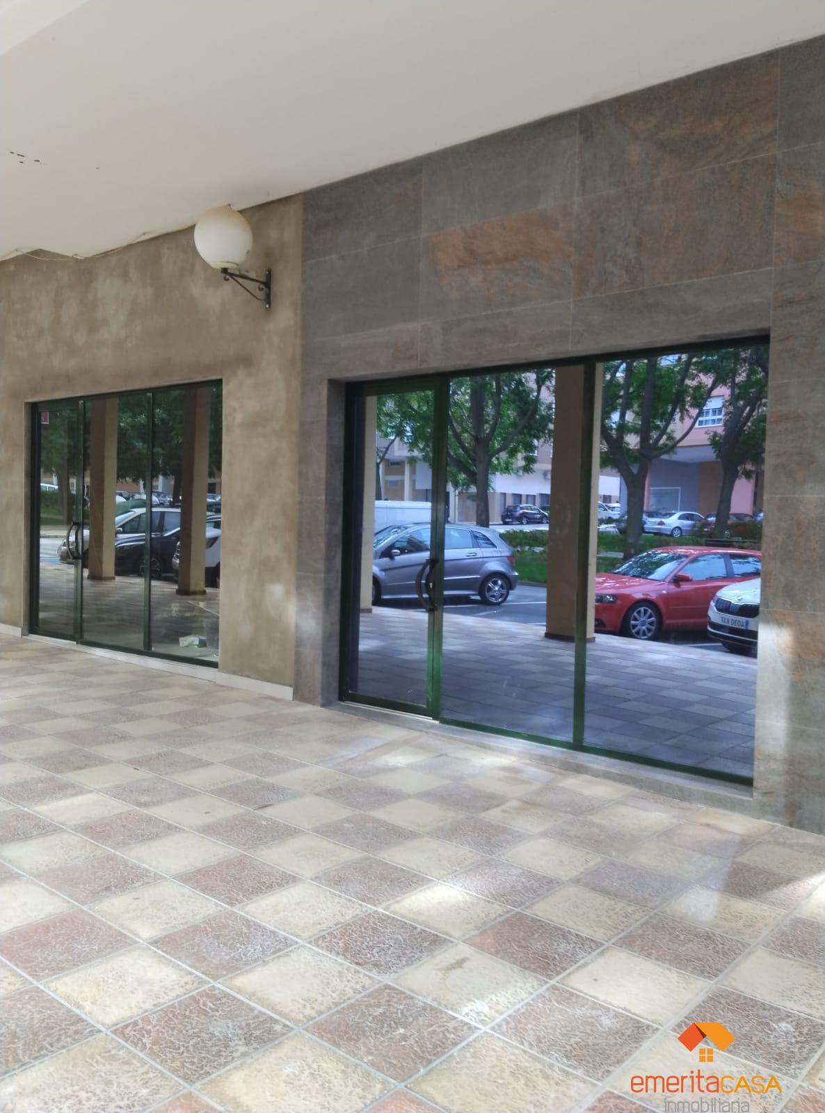 Alquiler de local comercial en Almendralejo
