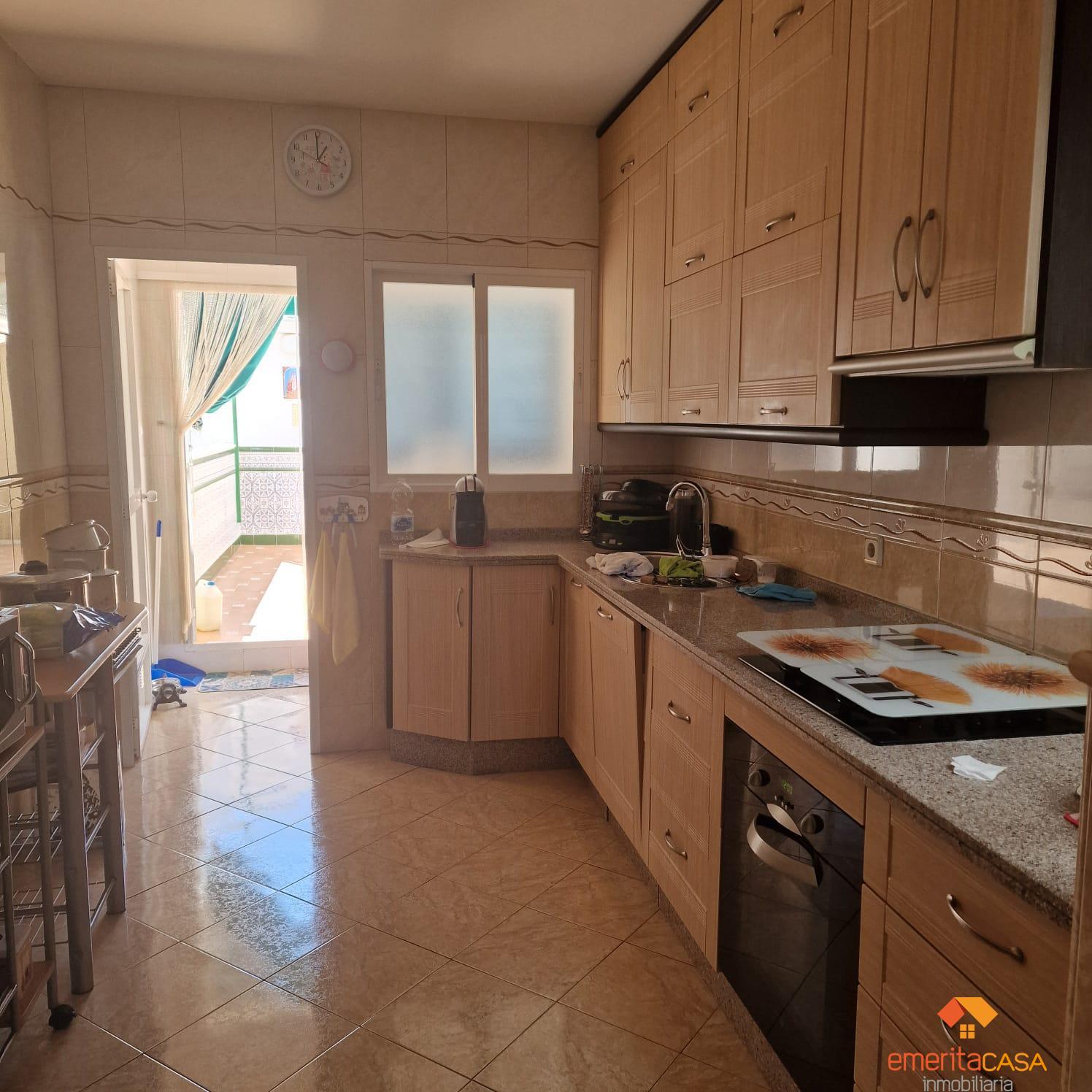 For sale of house in Almendralejo