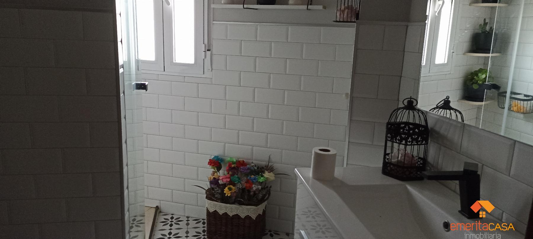 For sale of flat in Almendralejo