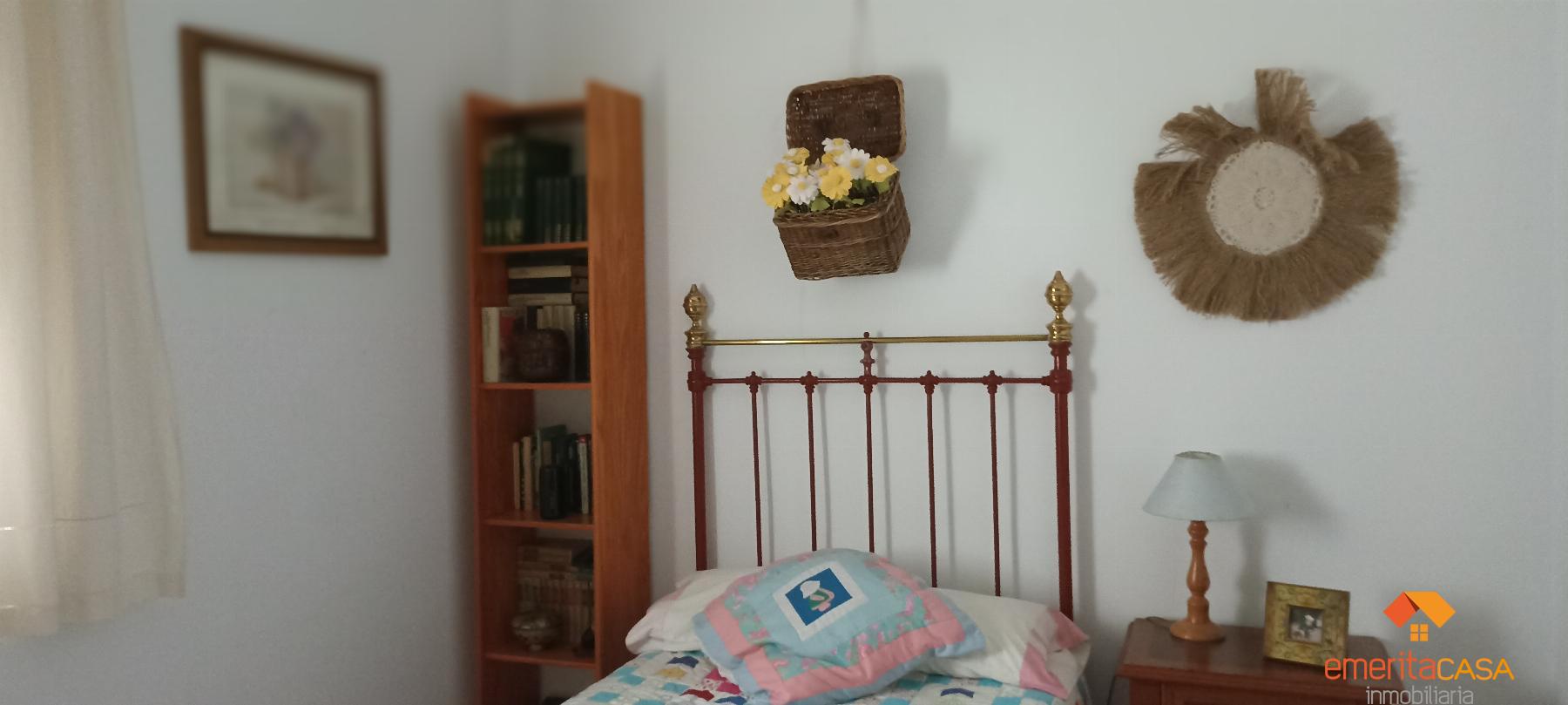 For sale of flat in Almendralejo