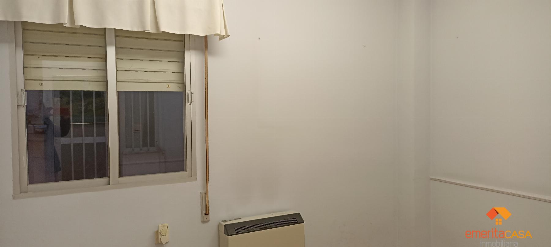 For sale of flat in Almendralejo